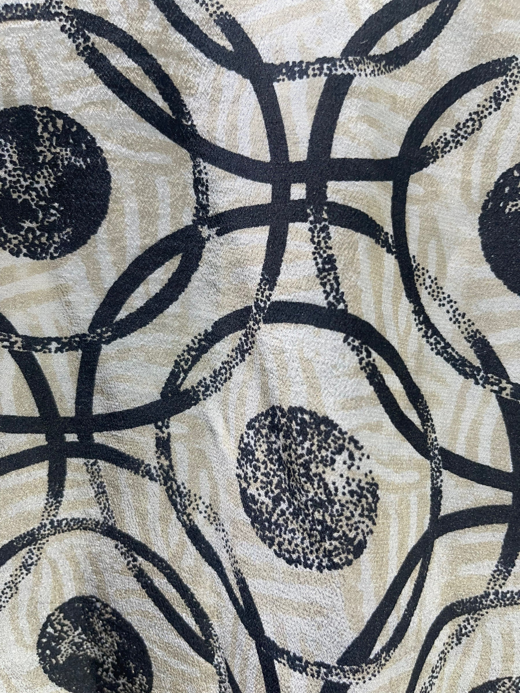 REVOLUTIONHER PRC5692 Avatar Pure Silk Side Slit Top