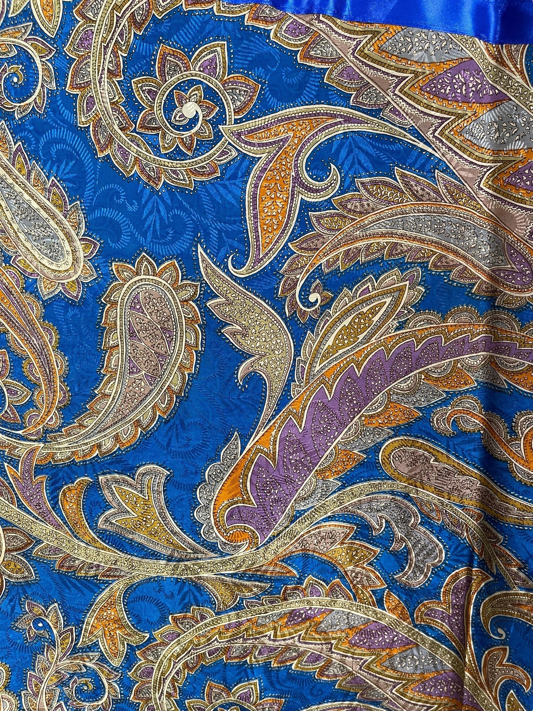 LADY LUCK PRC6905 Avatar Pure Silk Hi Lo Top