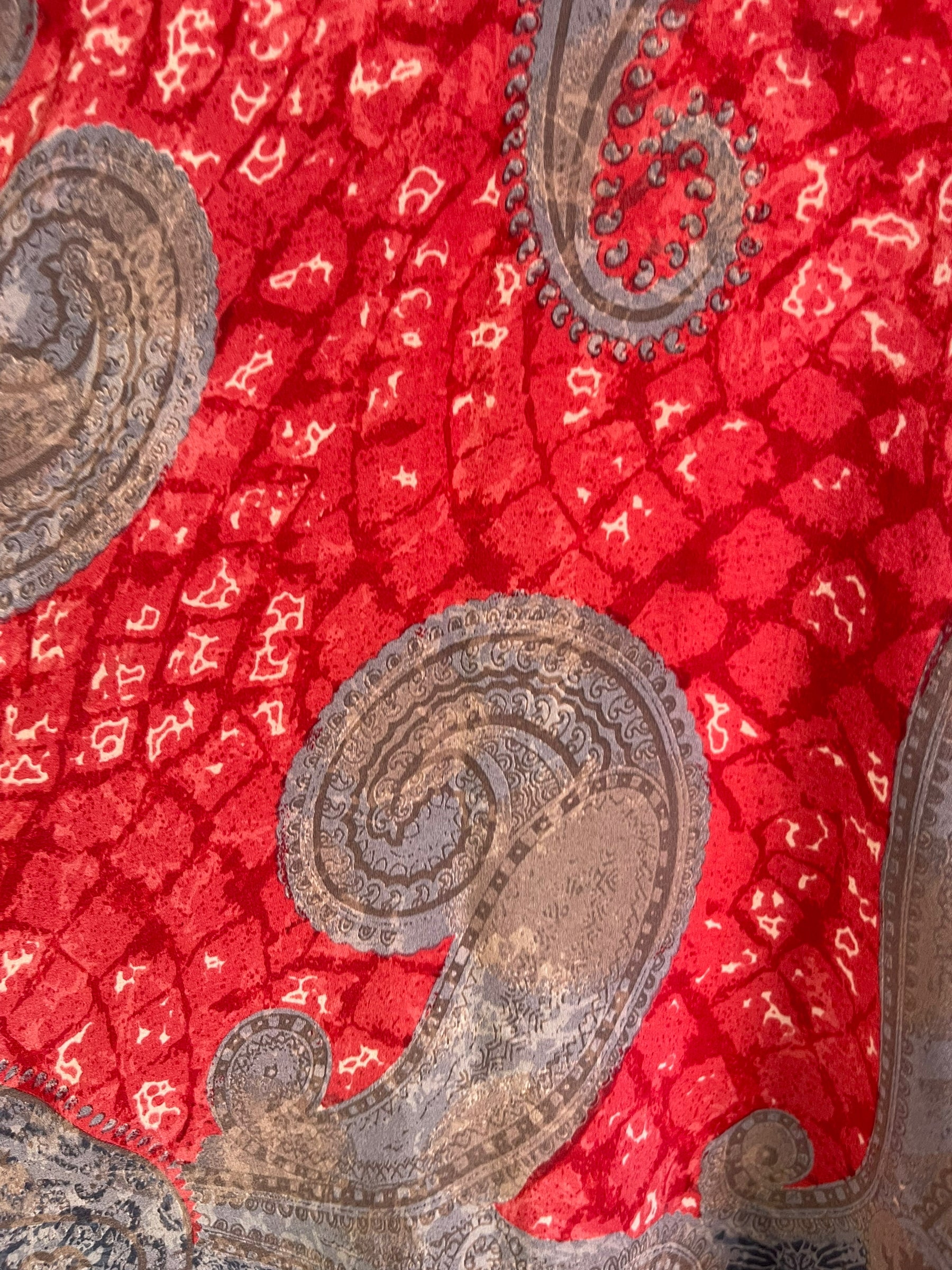 REVOLUTIONHER PRC6398 Avatar Pure Silk Capelet Poncho