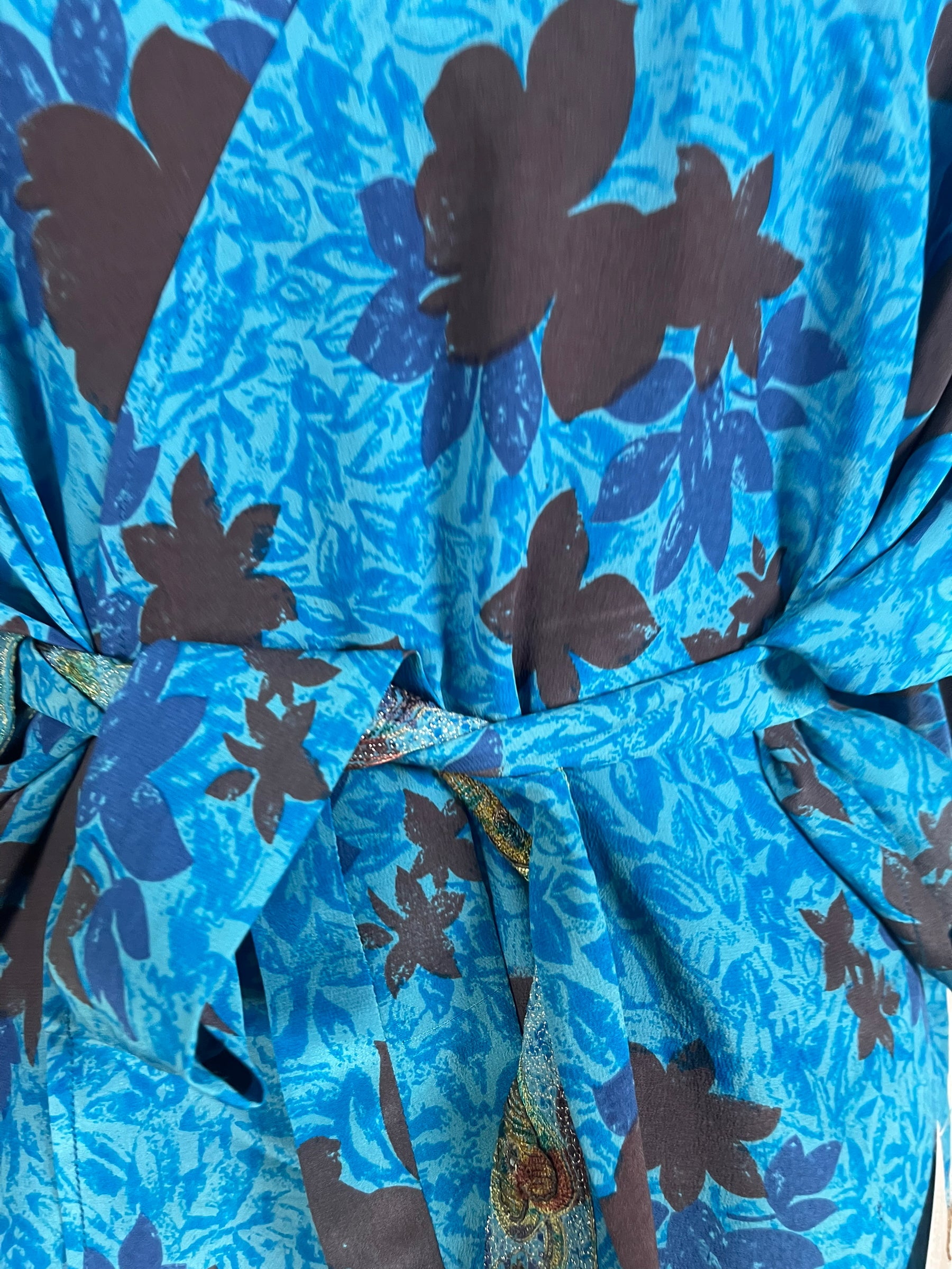 PRC5940 Avatar Pure Silk Kimono-Sleeved Jacket with Belt