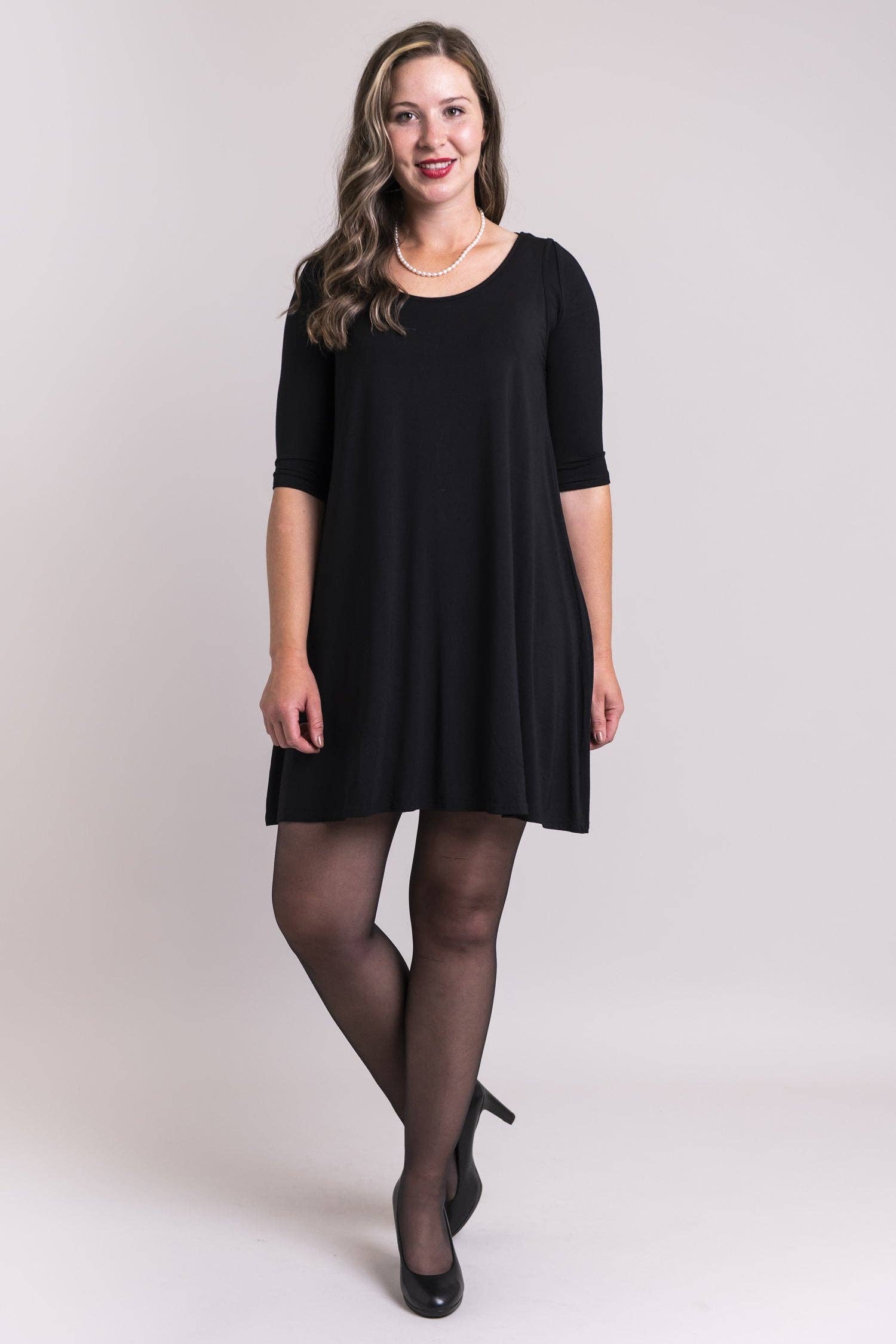 Black Bamboo Instant Sleeve by Blue Sky Clothing Co – Handmade ethical Top from sariKNOTsari using upcycled silk. Designed in Canada for travel and slow fashion, loved from Toronto to LA to Sydney.