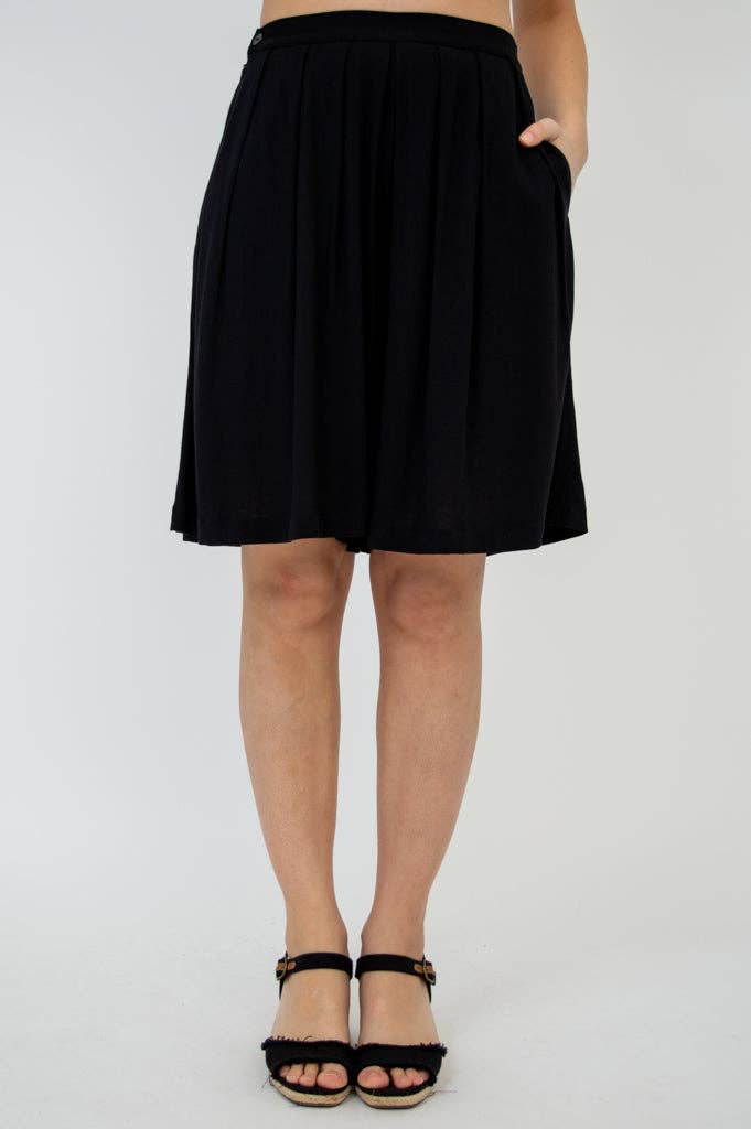 Black Velma Bamboo/Linen Shorts by Blue Sky Clothing Co – Handmade ethical Shorts from sariKNOTsari using upcycled silk. Designed in Canada for travel and slow fashion, loved from Toronto to LA to Sydney.