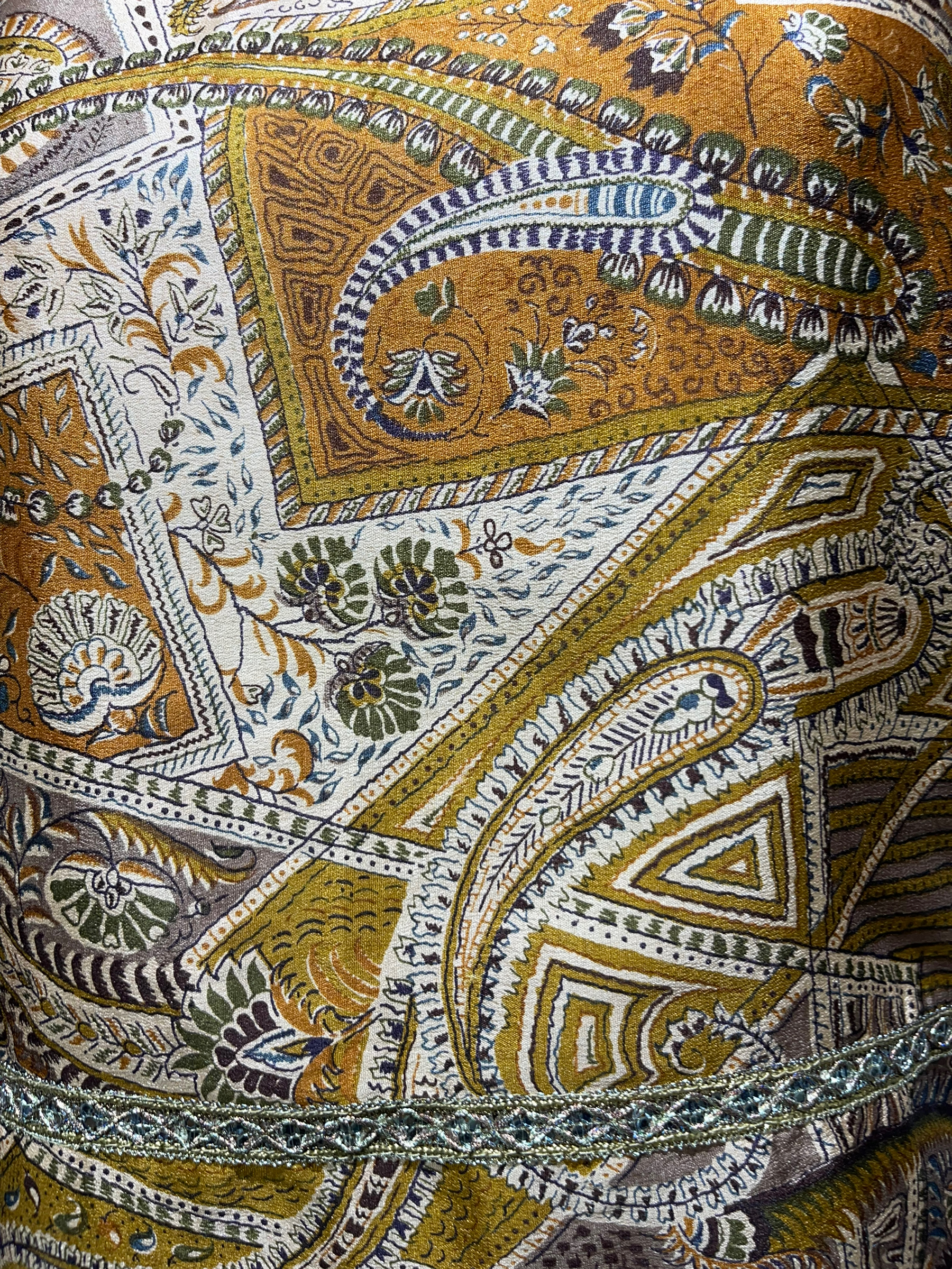 PRC1926 Pure Silk Boxy Top - sariKNOTsari slow fashion bryn walker sorry not sorry linen Hamilton sustainable fashion gifts sari not sari Hamilton Fair trade Ethical Artisan made Zero waste Up-cycled Slow Fashion Handmade GTA Toronto Copper Pure Upcycled vintage silk handmade recycled recycle copper pure silk travel clothing hamilton vacation cruisewear resortwear bathing suit bathingsuit vacation etsy silk clothing gifts gift dress top pants linen bryn walker alive intentions kaarigar elephants