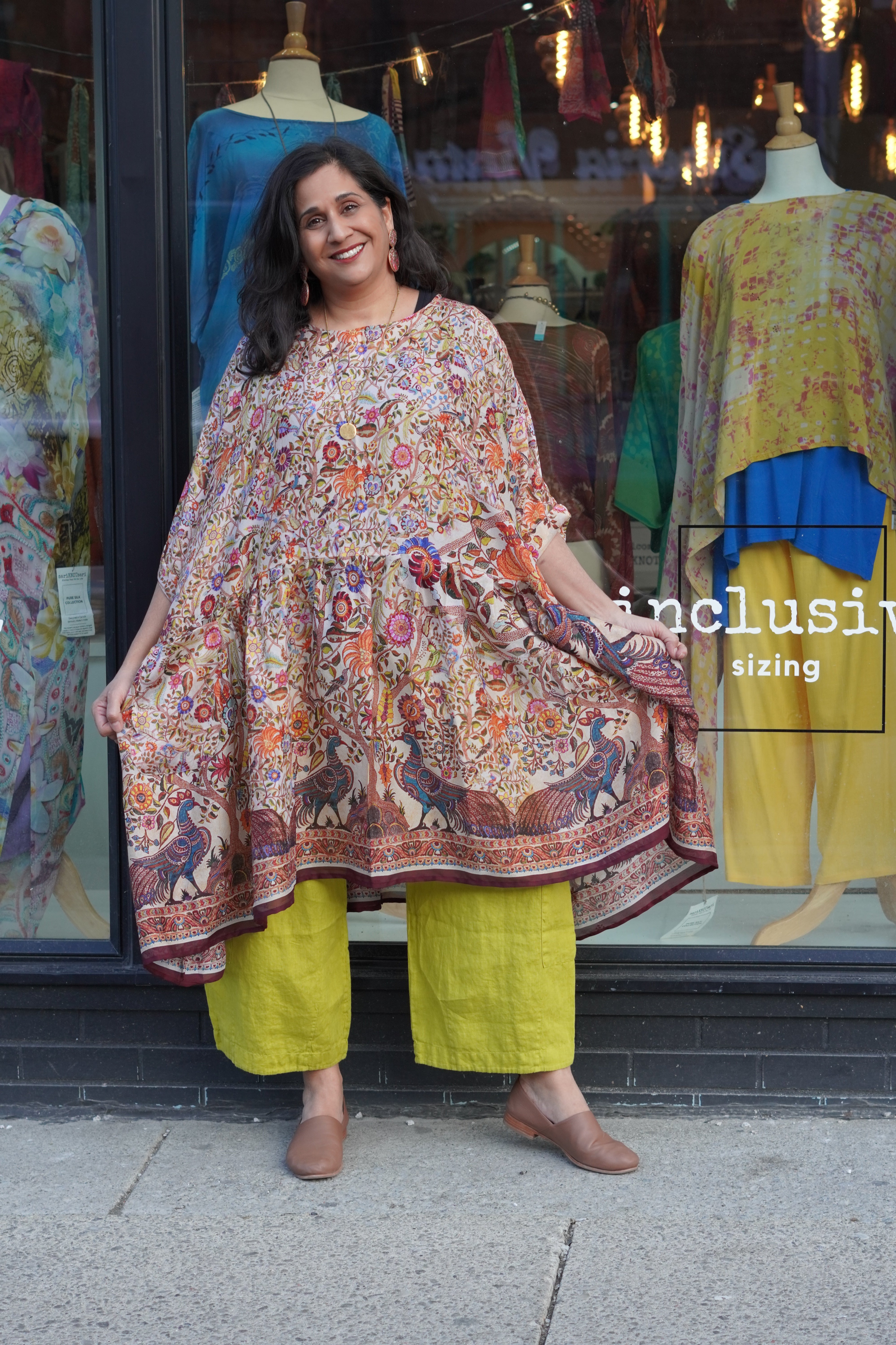 A Slightly Unreasonable Love Letter to Linen Pants