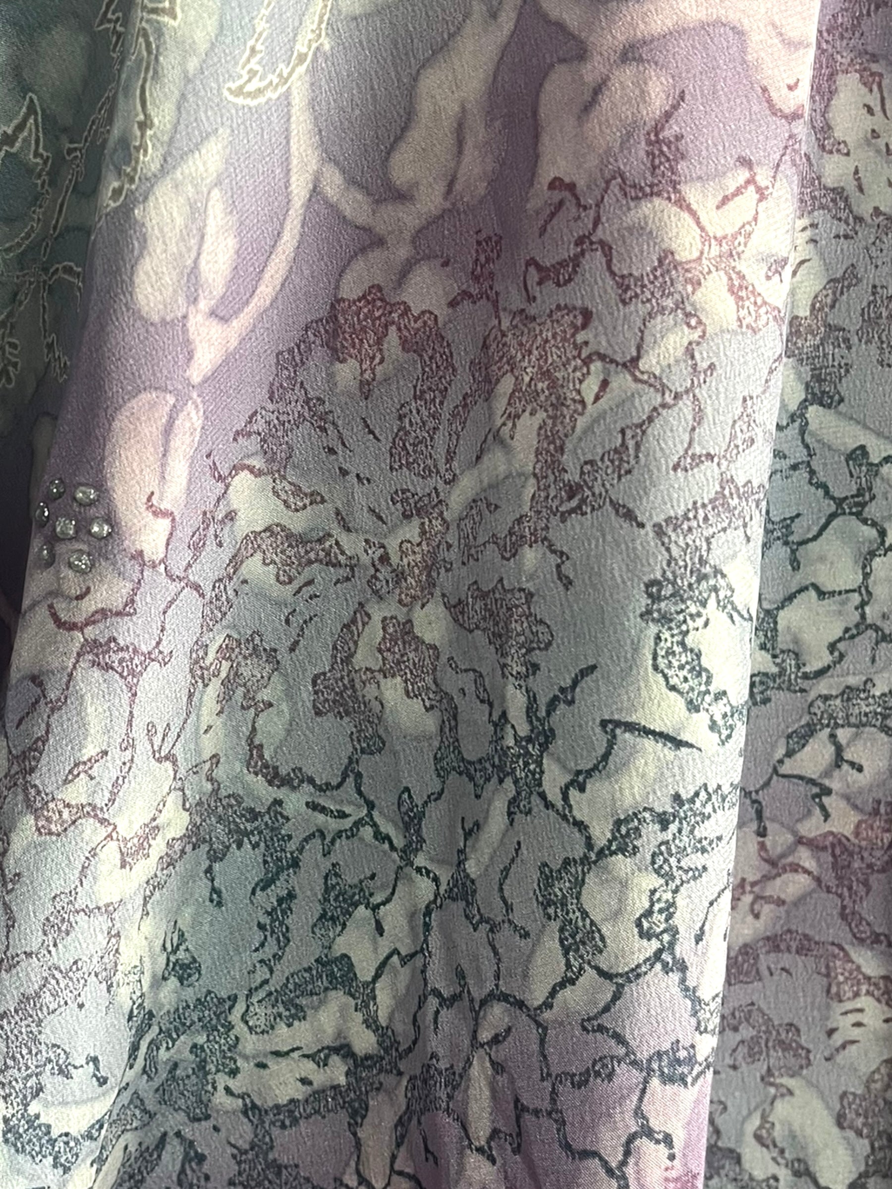 PREVIEW PRC8096 Avatar Pure Silk Cardigan by FEBRUARY2026 – Handmade ethical Cardigan from sariKNOTsari using upcycled silk. Designed in Canada for travel and slow fashion, loved from Toronto to LA to Sydney.