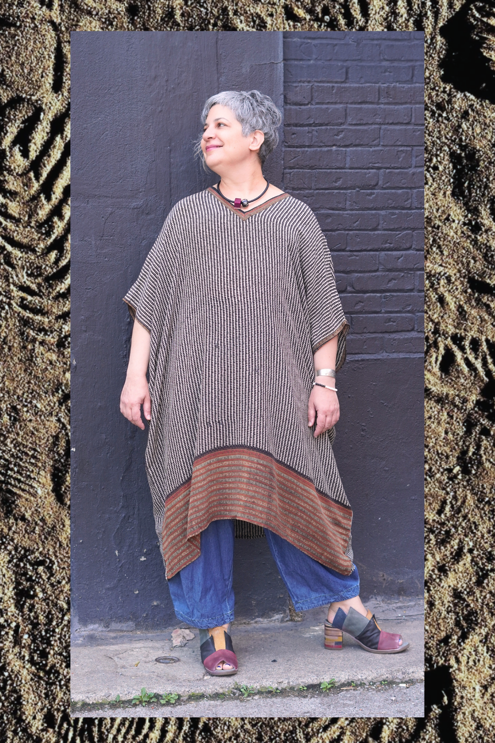 Releases Sunday at 8pm EST PRC8881 Avatar Pure Silk Midi Length Kaftan