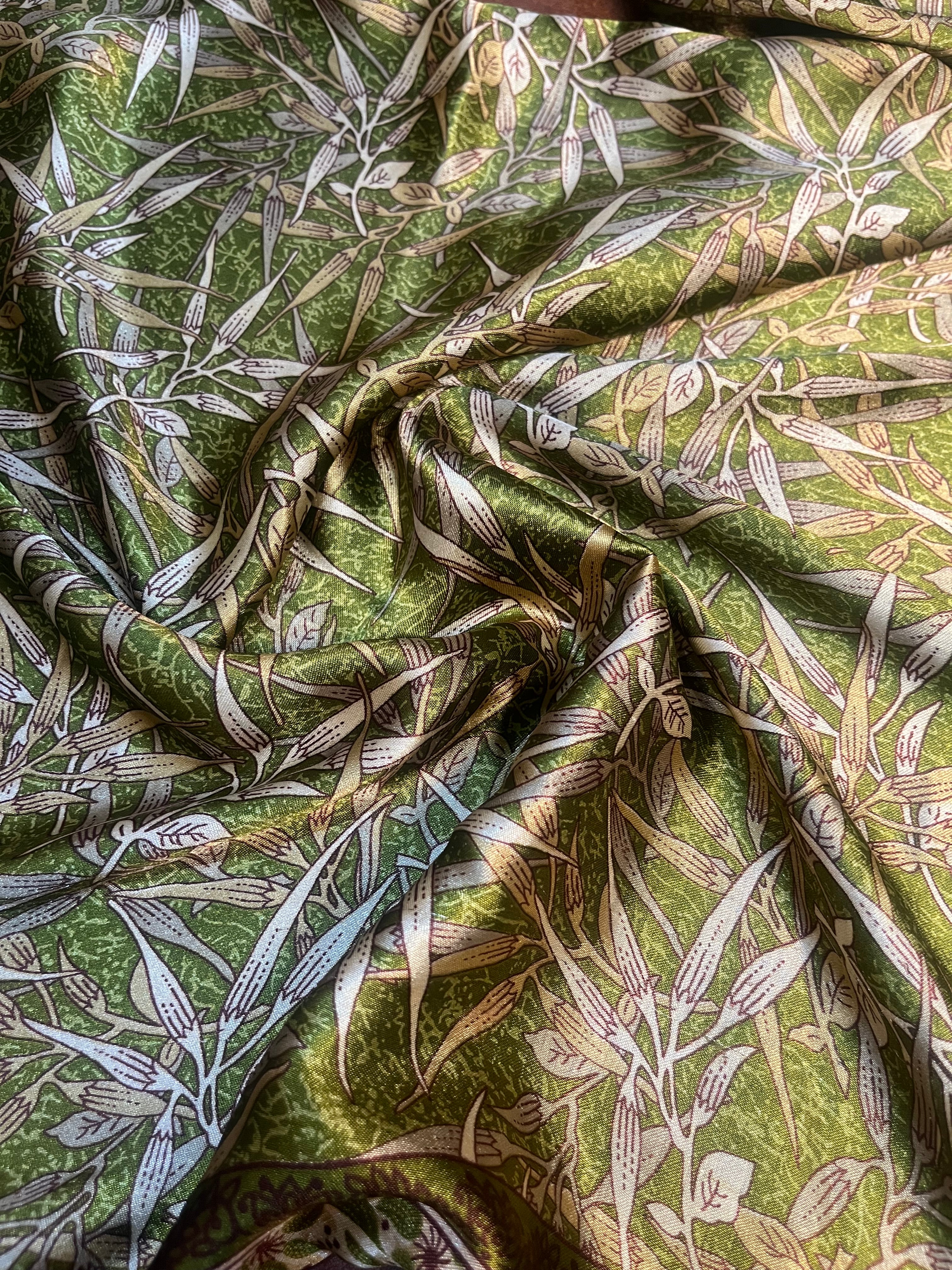 Vine Upcycled Pure Silk Satin Pillowcase