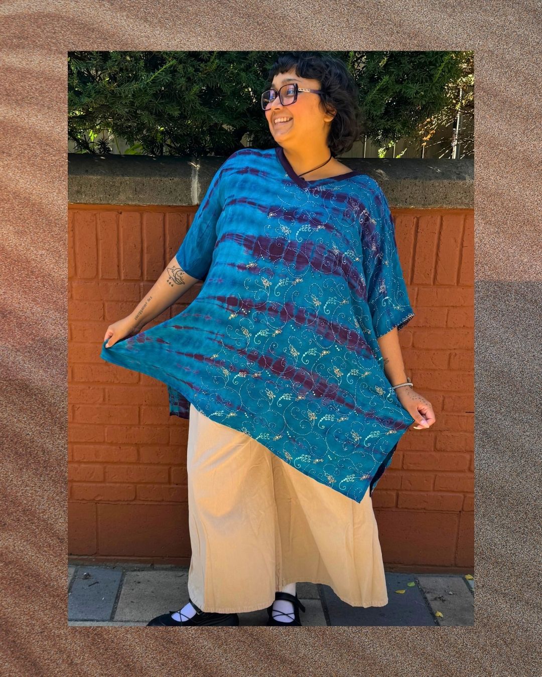 Releases Sunday at 8pm EST PRC9112 Avatar Pure Silk Short Kaftan Tunic with Slits