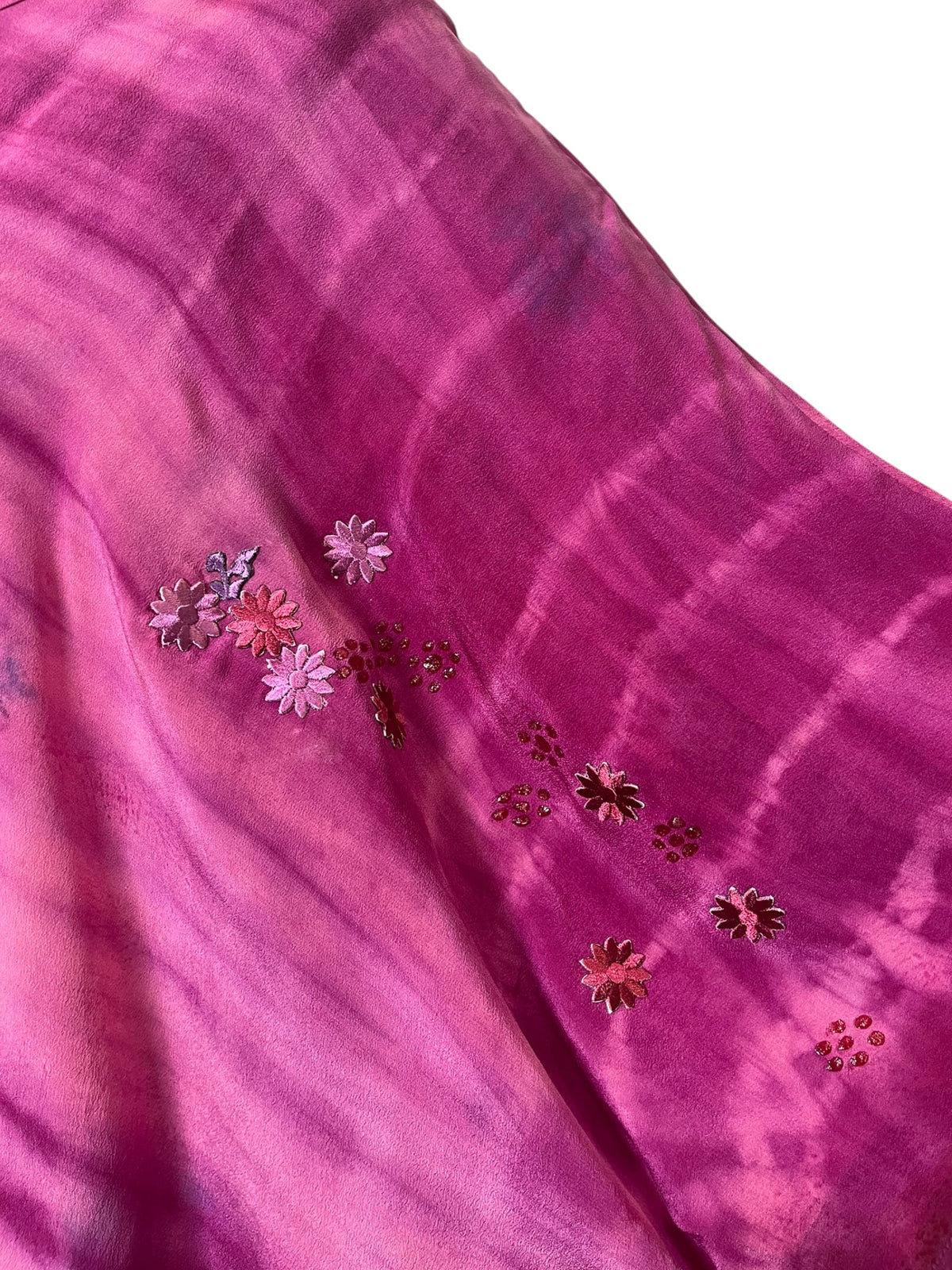 Releases Sunday at 8pm EST  PRC8738 Wabi Sabi Pure Silk Short Kaftan Tunic With Slits by LIVEOct16 – Handmade ethical Short Kaftan from sariKNOTsari using upcycled silk. Designed in Canada for travel and slow fashion, loved from Toronto to LA to Sydney. Featuring Zsiska, Bryn Walker and Artisan Leather coats by Rejean Pepin, Pepin designs