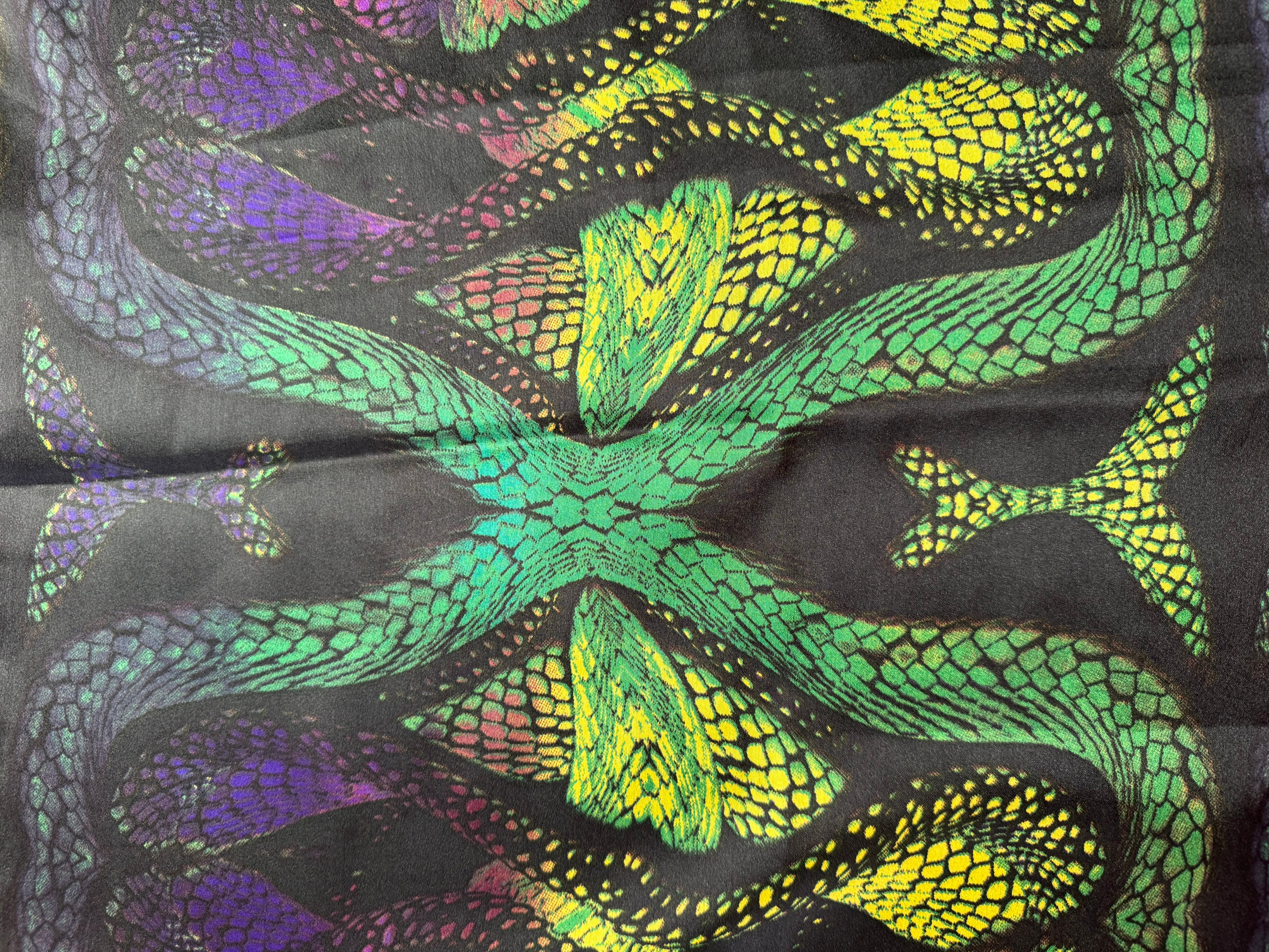 Slither Upcycled Pure Silk Satin Pillowcase