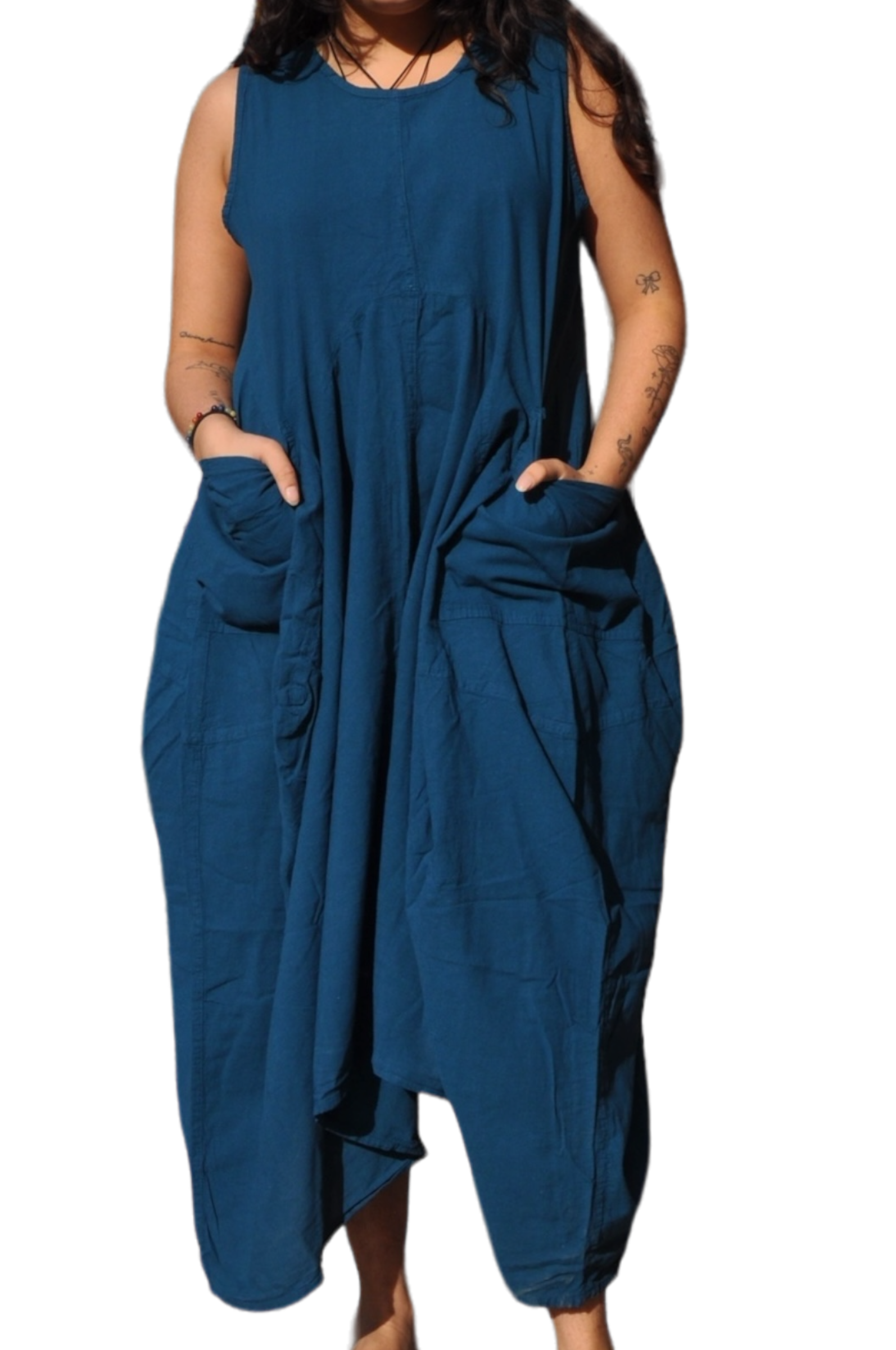 SUNDARI CAPRI PANTS - New Design! – Queen of Hearts Clothing