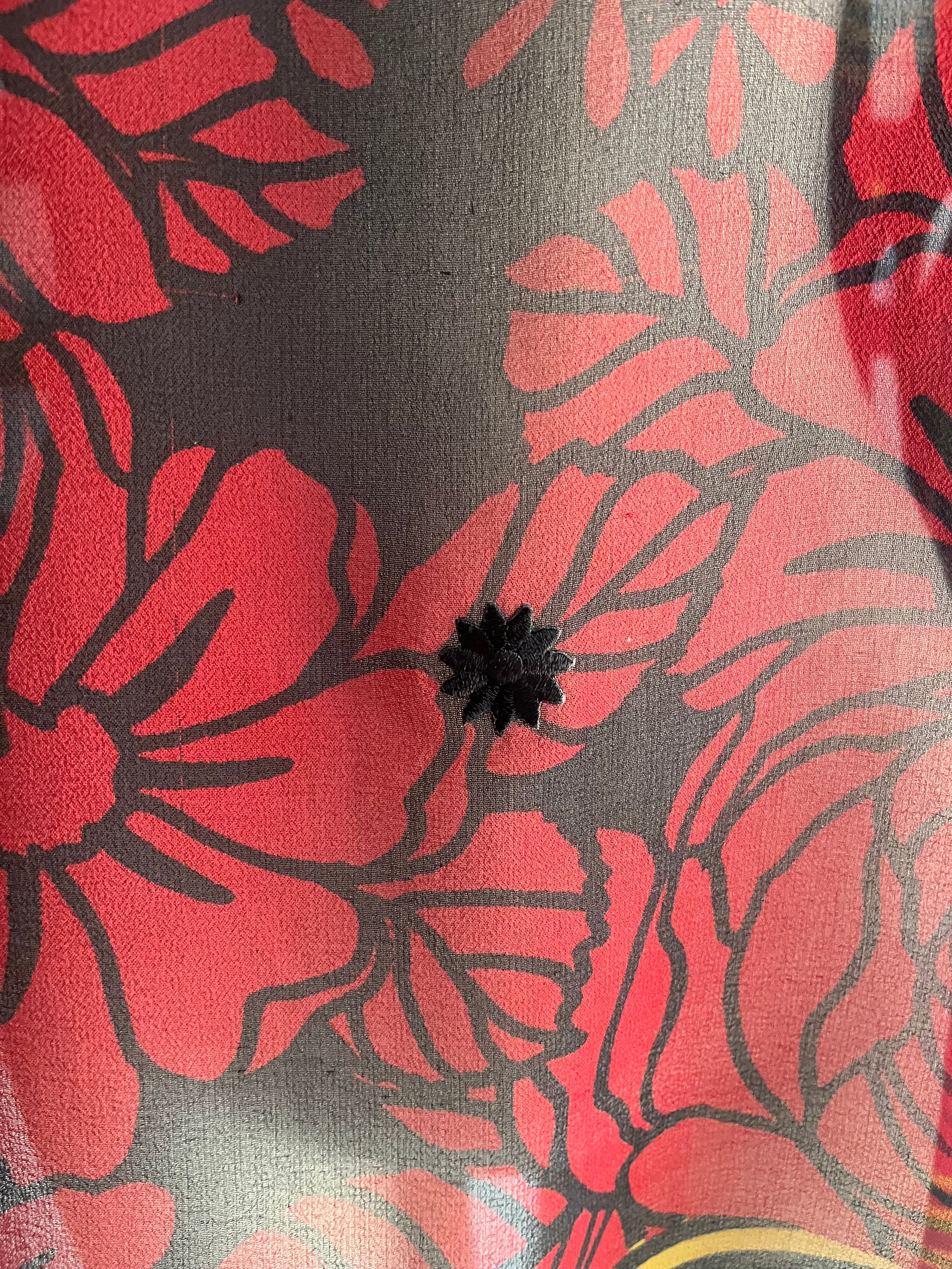 PRG6512 Sheer Wabi Sabi Pure Silk Side Slit Top