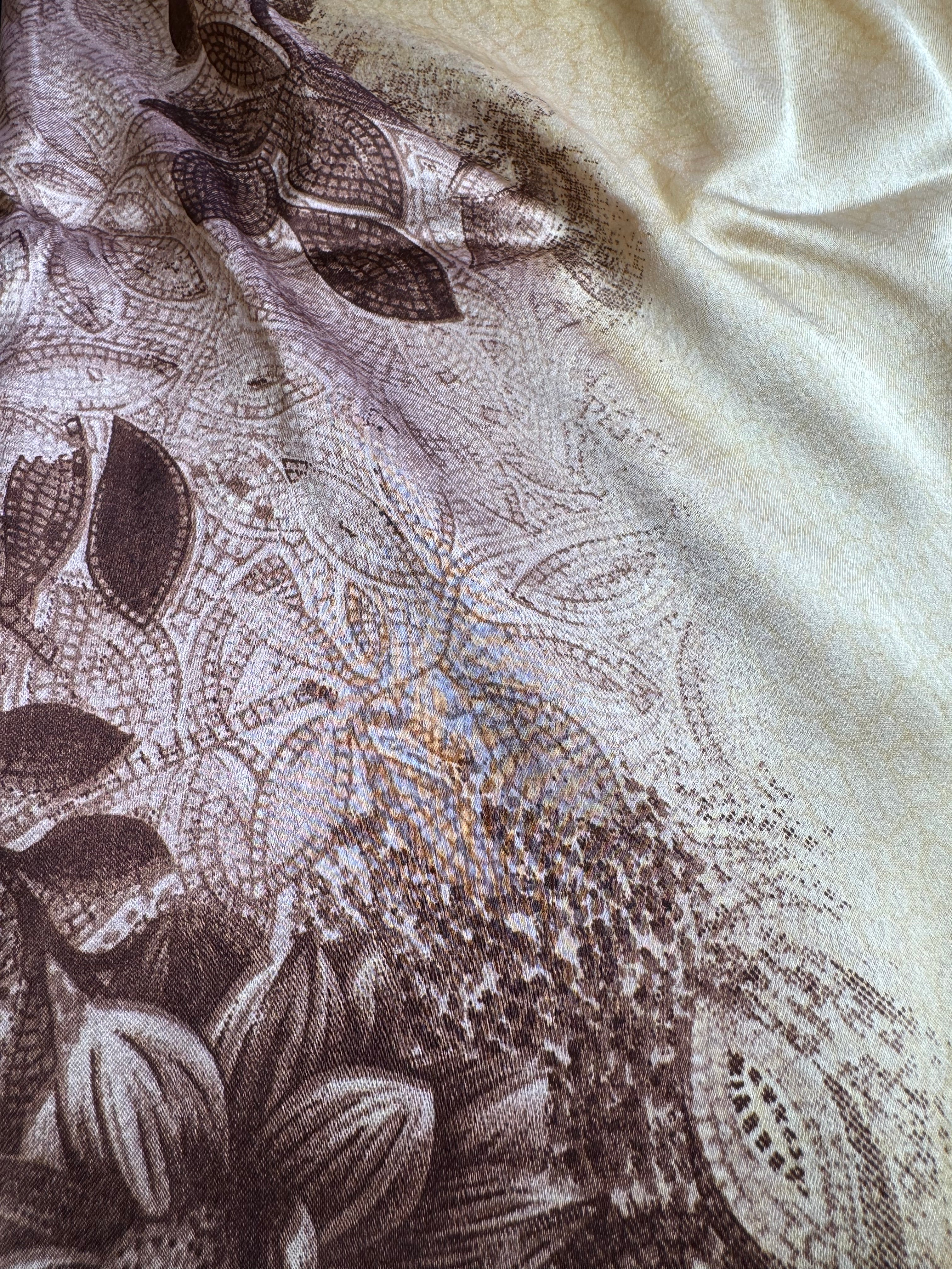 Bee's Nest Upcycled Pure Silk Satin Pillowcase