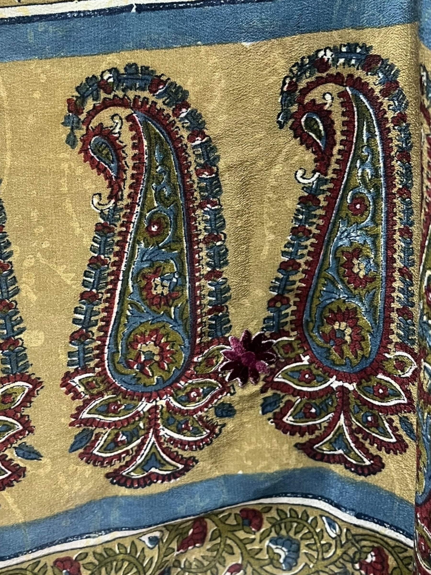 PREVIEW PRC8401 Avatar Pure Silk Versatile Vest