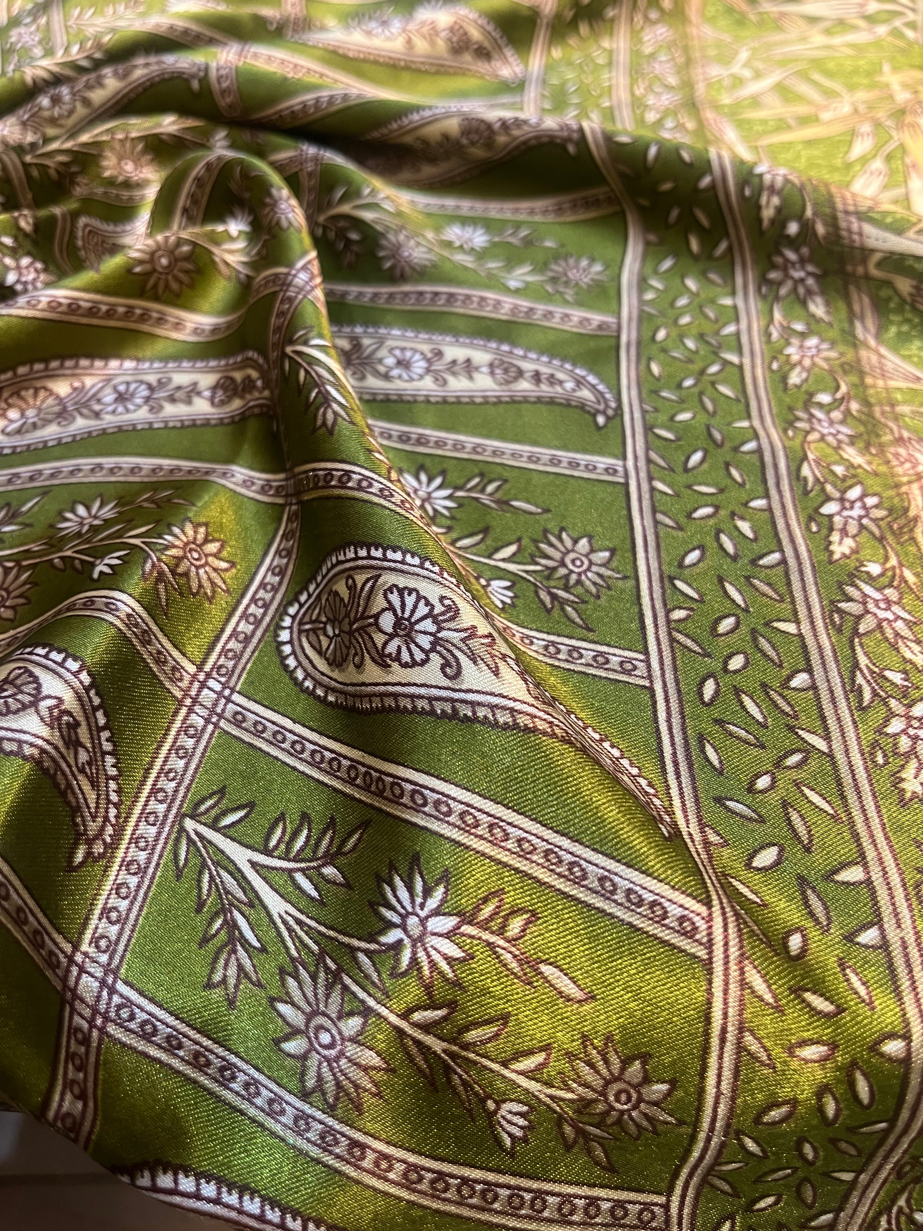 Vine Upcycled Pure Silk Satin Pillowcase