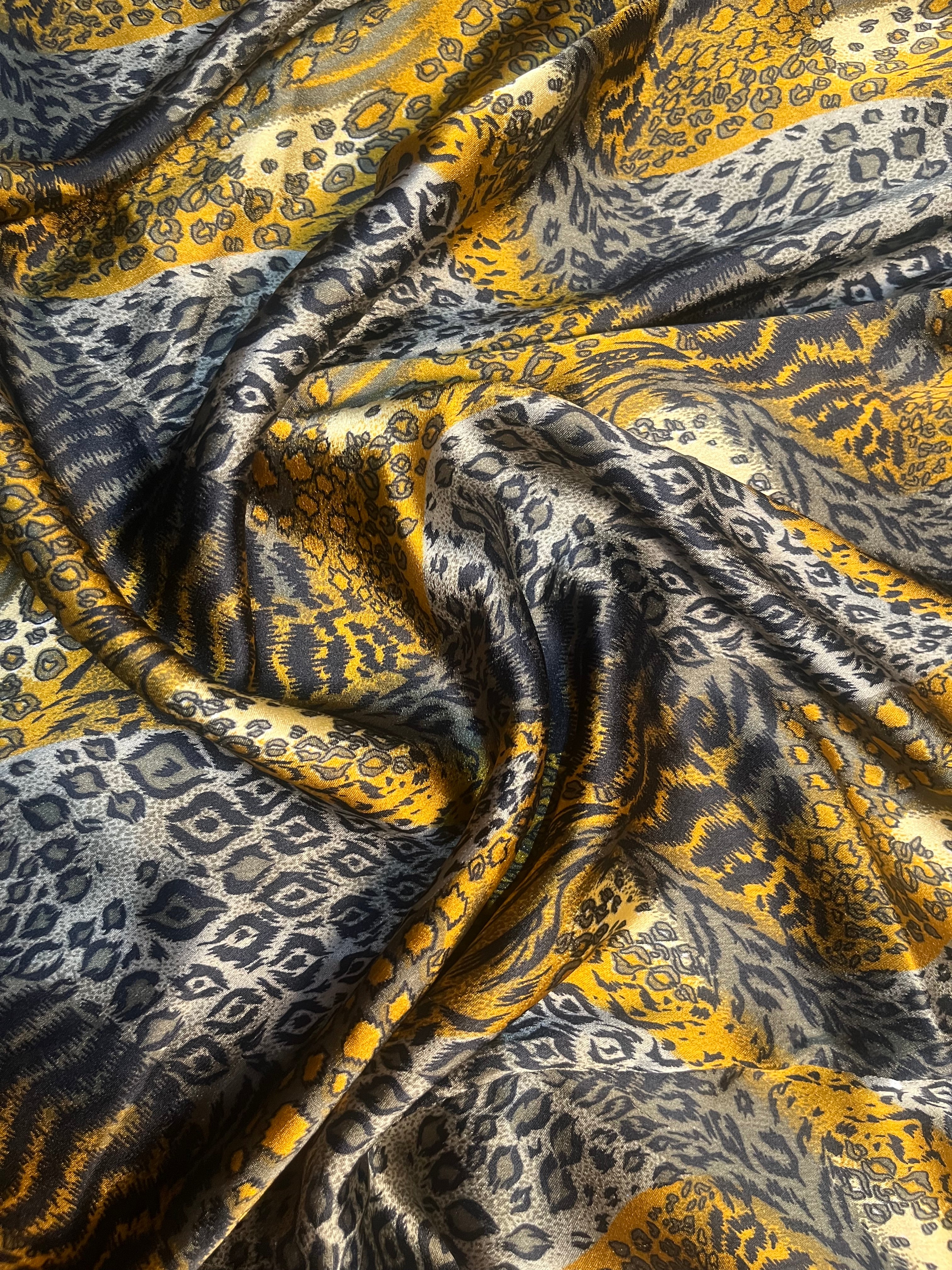 Honey Upcycled Pure Silk Satin Pillowcase