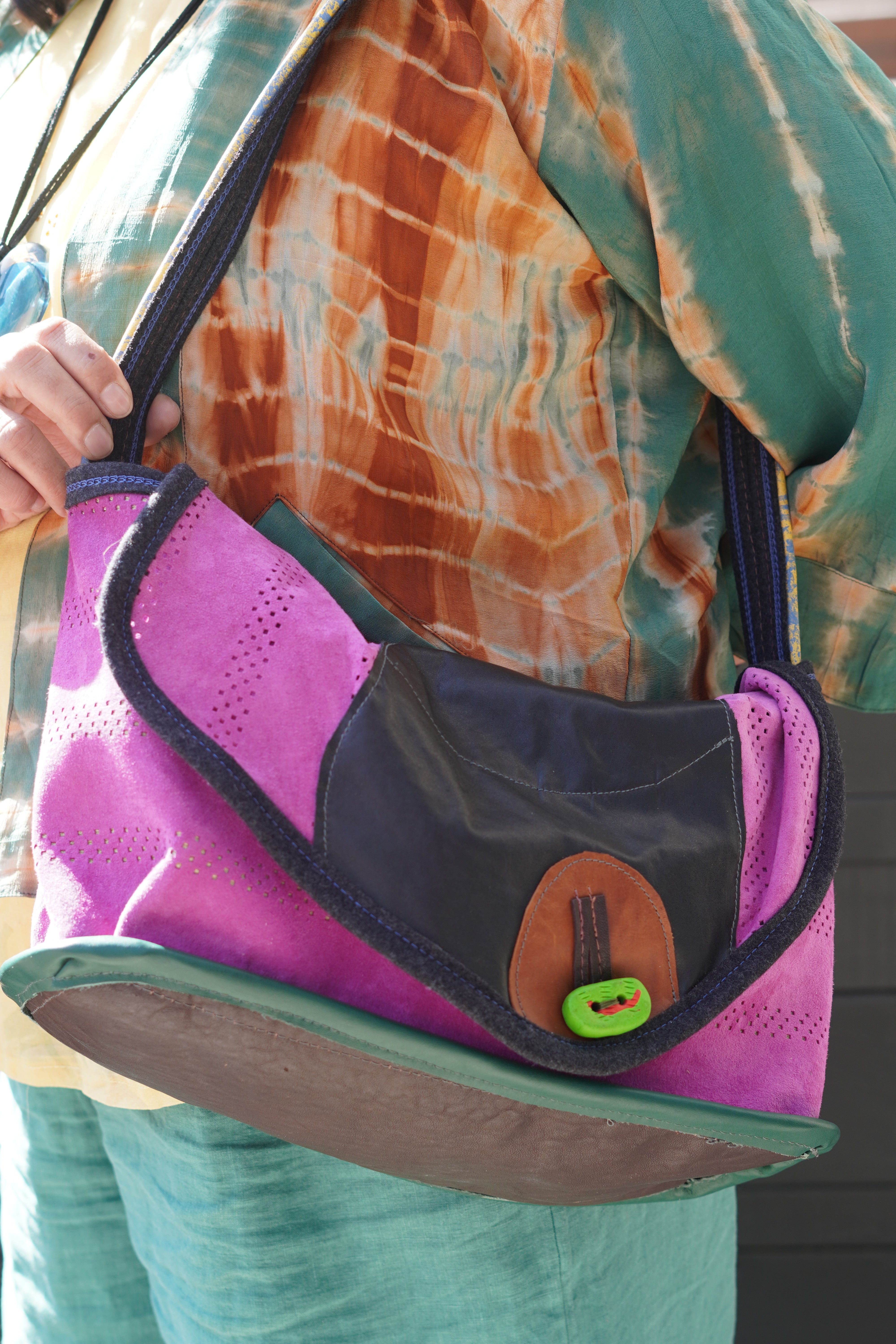 Orchid Messenger Bag by Pepin Designs #8
