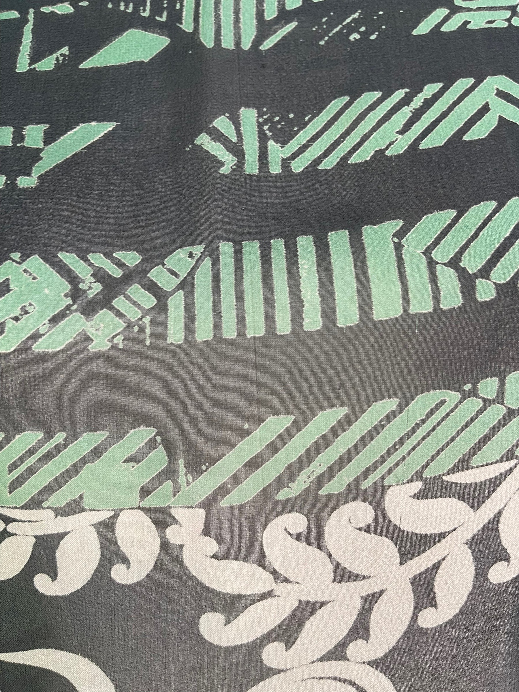 PRG6642 Sheer Wabi Sabi Pure Silk Side Slit Top