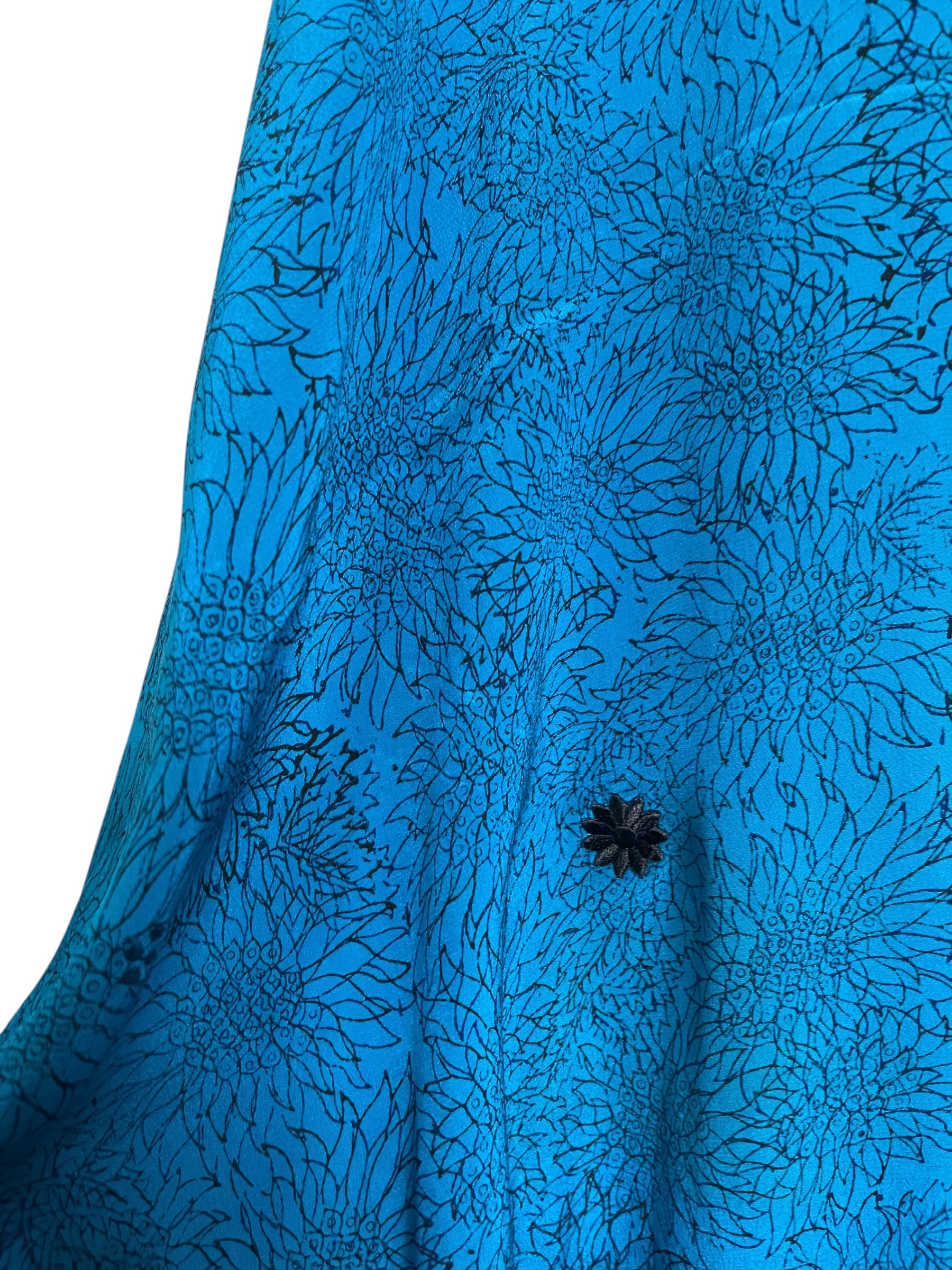 Releases Sunday at 8pm EST  PRC9117 Avatar Pure Silk Maxi Kaftan