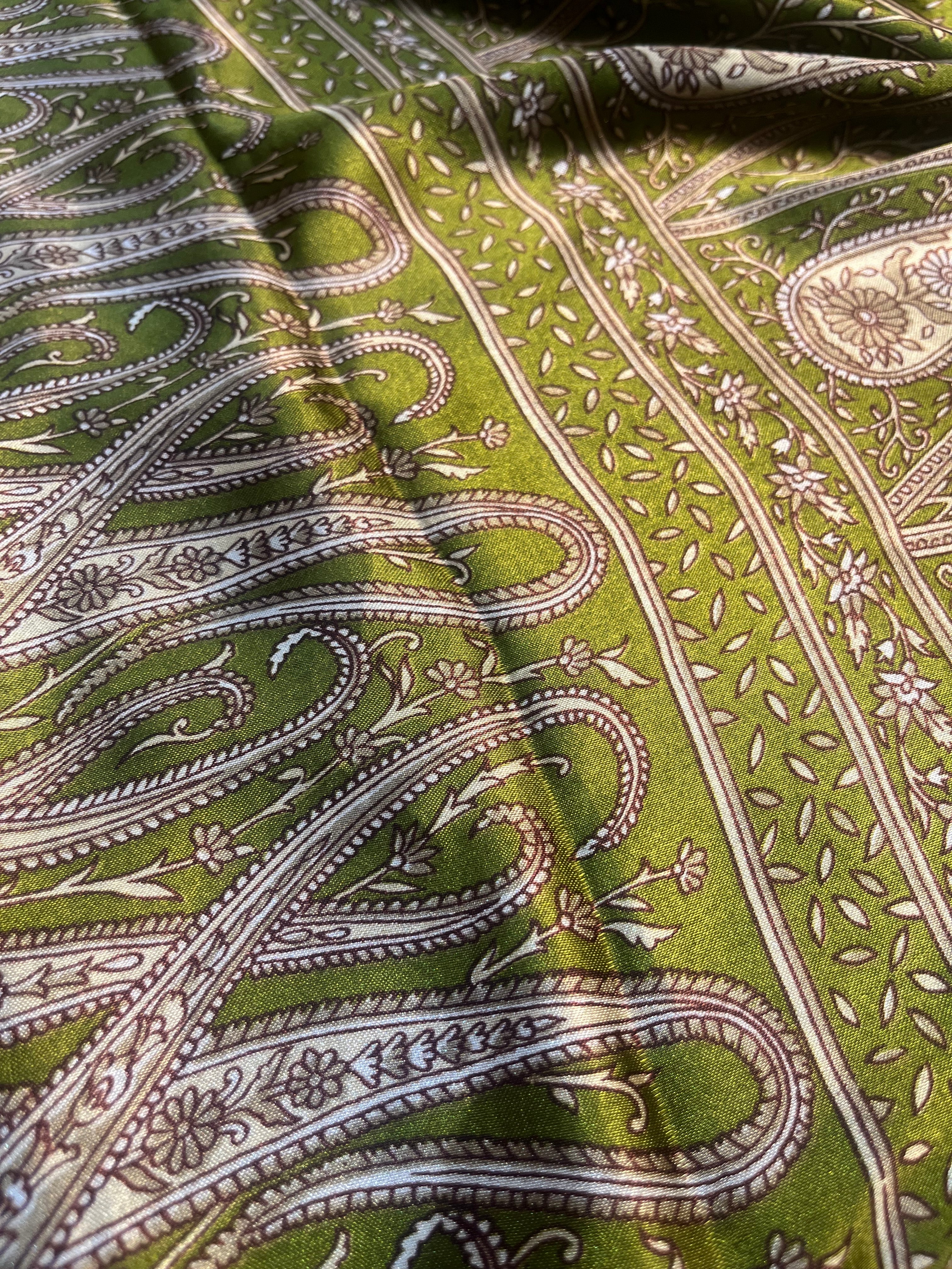 Vine Upcycled Pure Silk Satin Pillowcase