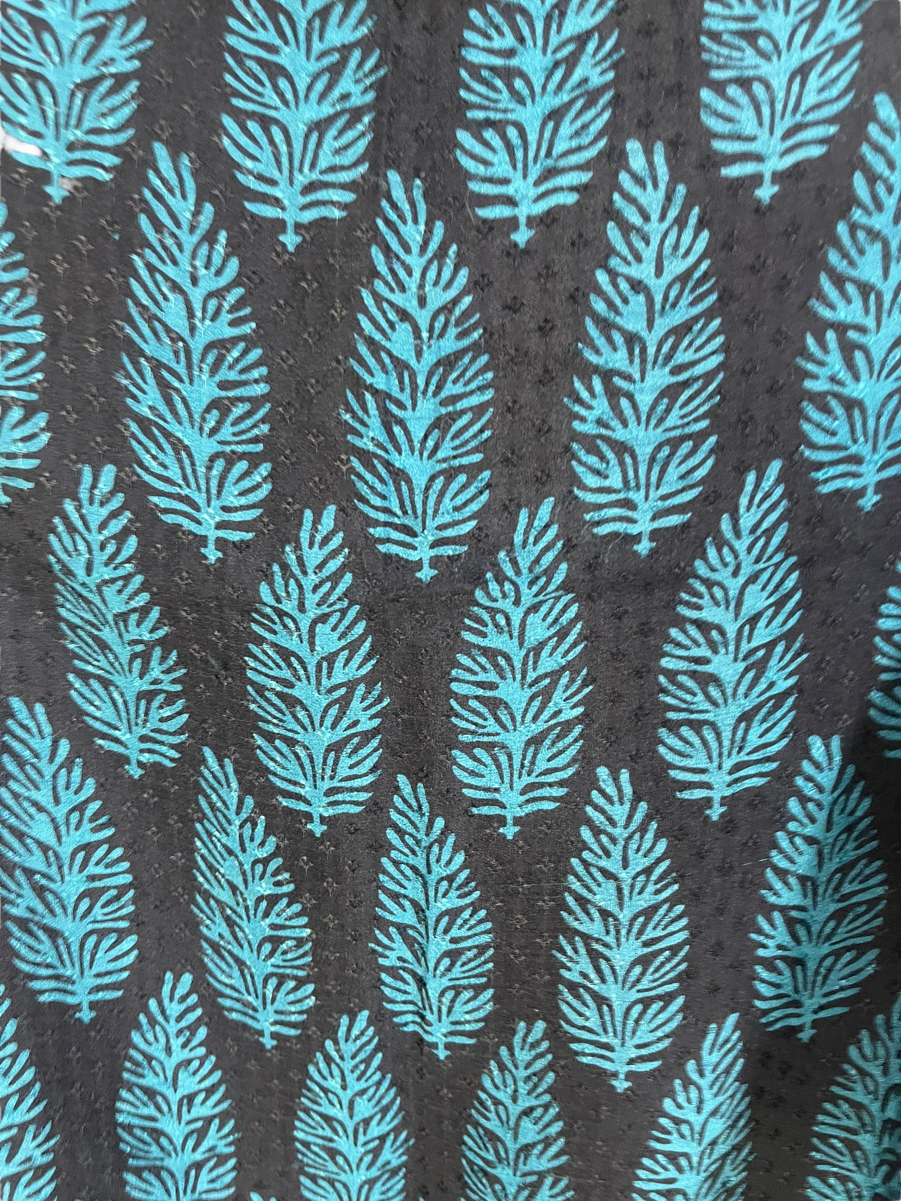 REVOLUTIONHER PRC6396 Avatar Pure Silk Versatile Vest