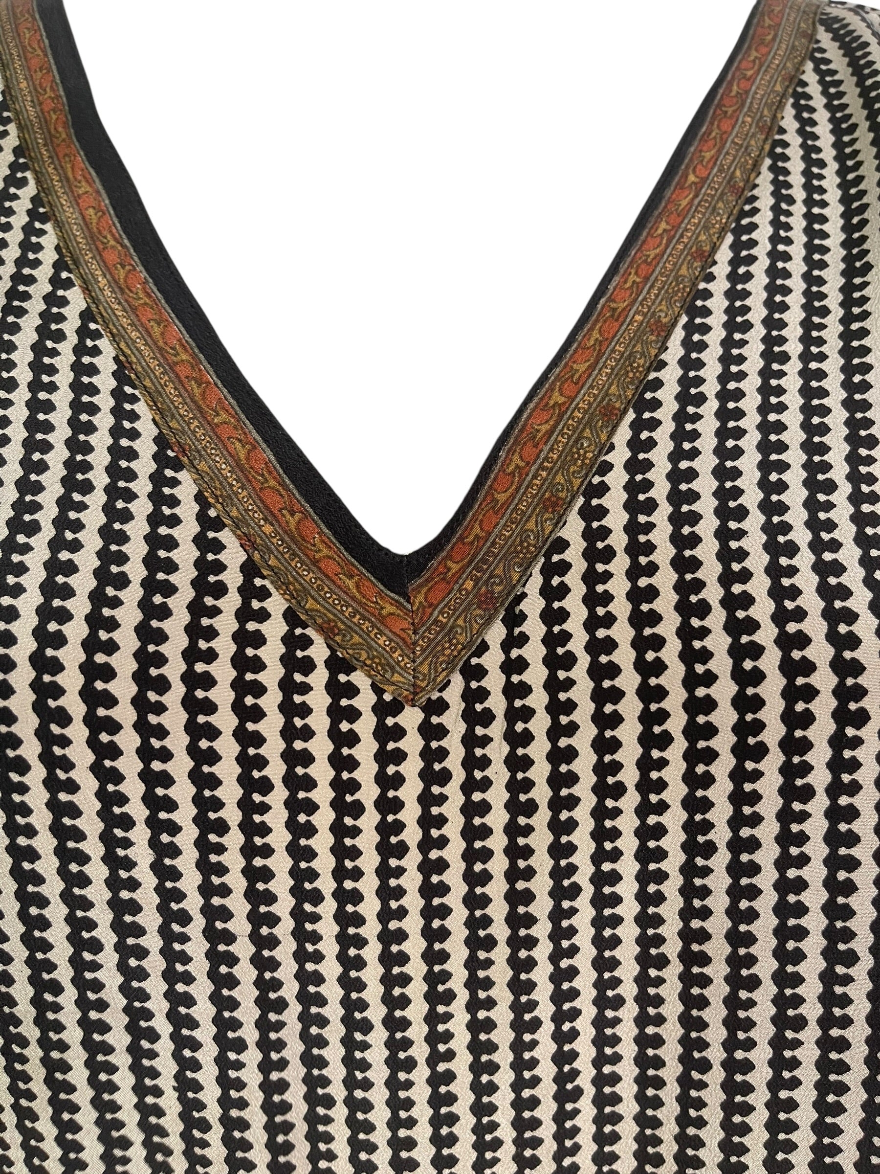 Releases Sunday at 8pm EST PRC8881 Avatar Pure Silk Midi Length Kaftan