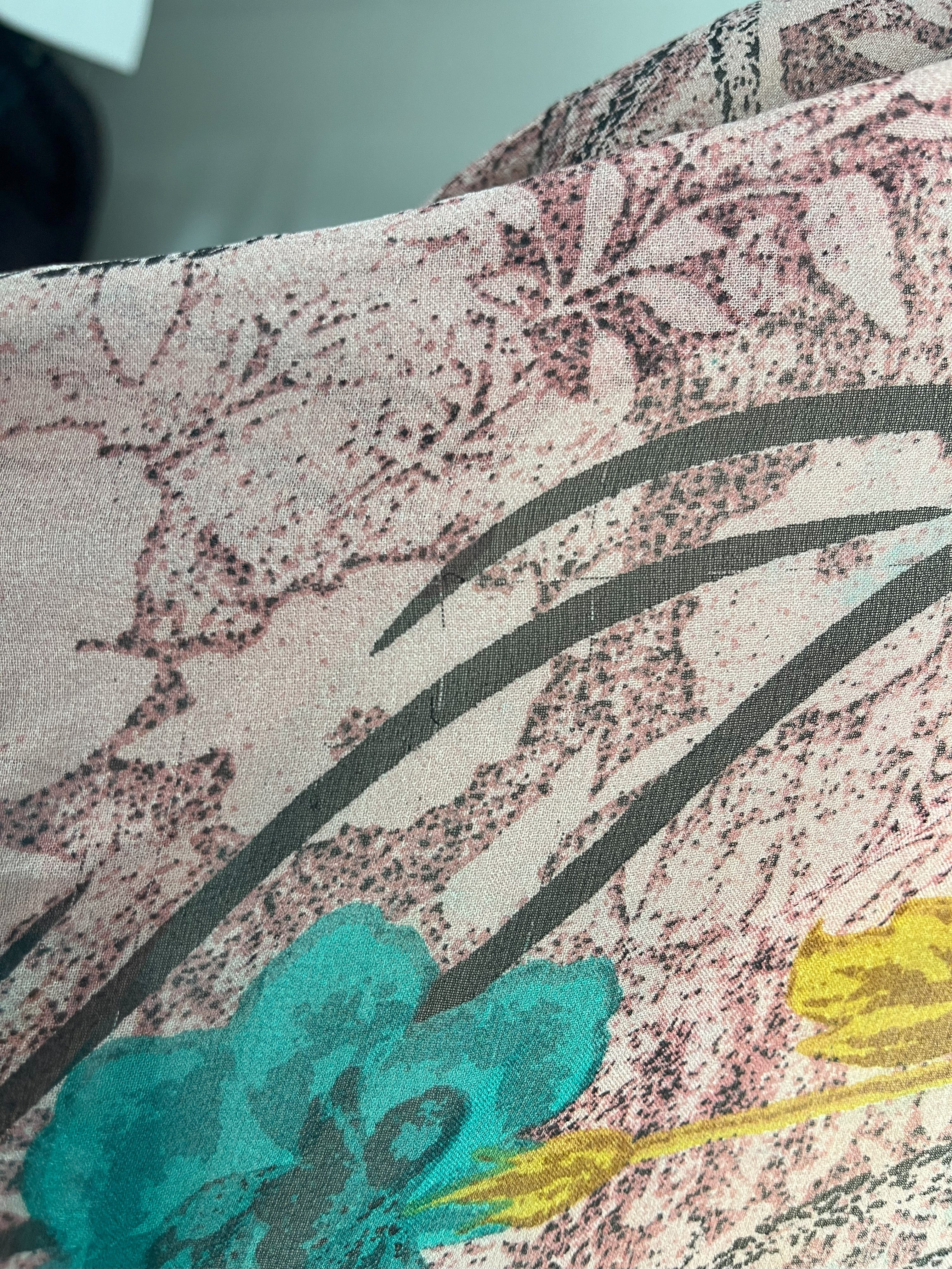 PRG7173 Sheer Wabi Sabi Pure Silk Side Slit Top