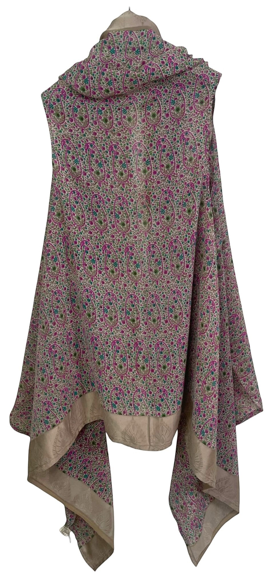 Releases Sunday at 8pm EST PRG8930 Avatar Pure Silk Versatile Vest
