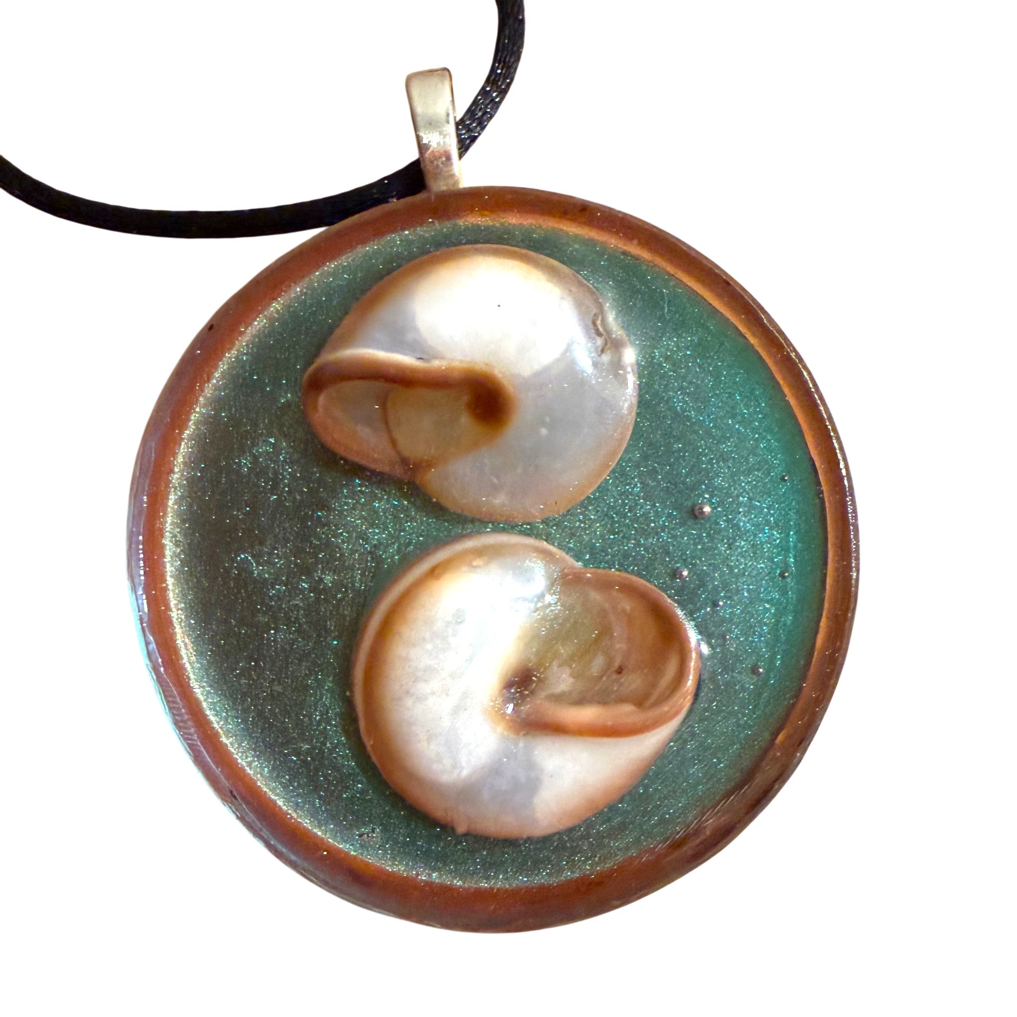 Green Chameleon Duo Shell  Pendant