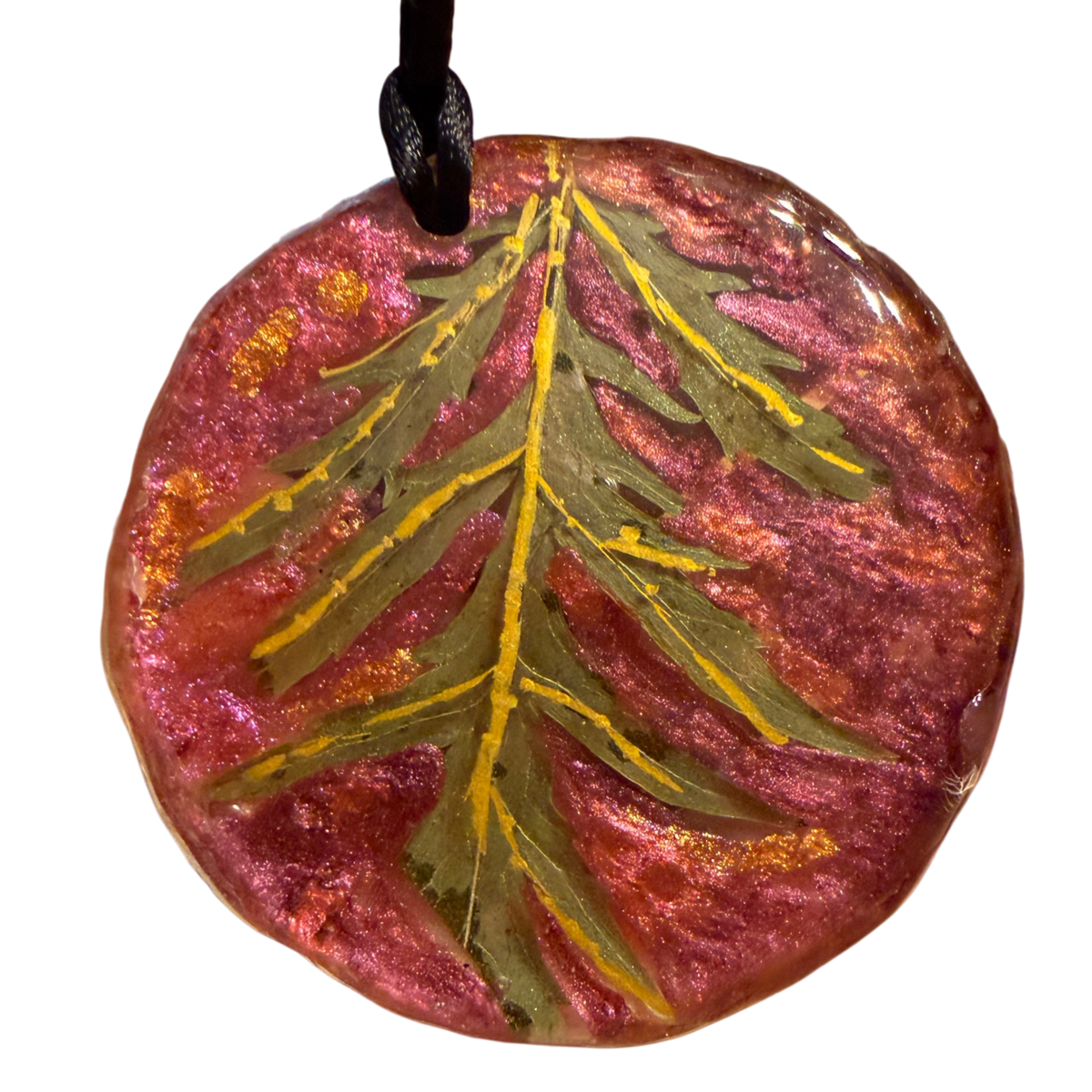 Lacy Leaf Pendant by Kristine’s Kreations – Handmade ethical Necklace from sariKNOTsari using upcycled silk. Designed in Canada for travel and slow fashion, loved from Toronto to LA to Sydney. Featuring Zsiska, Bryn Walker and Artisan Leather coats by Rejean Pepin, Pepin designs