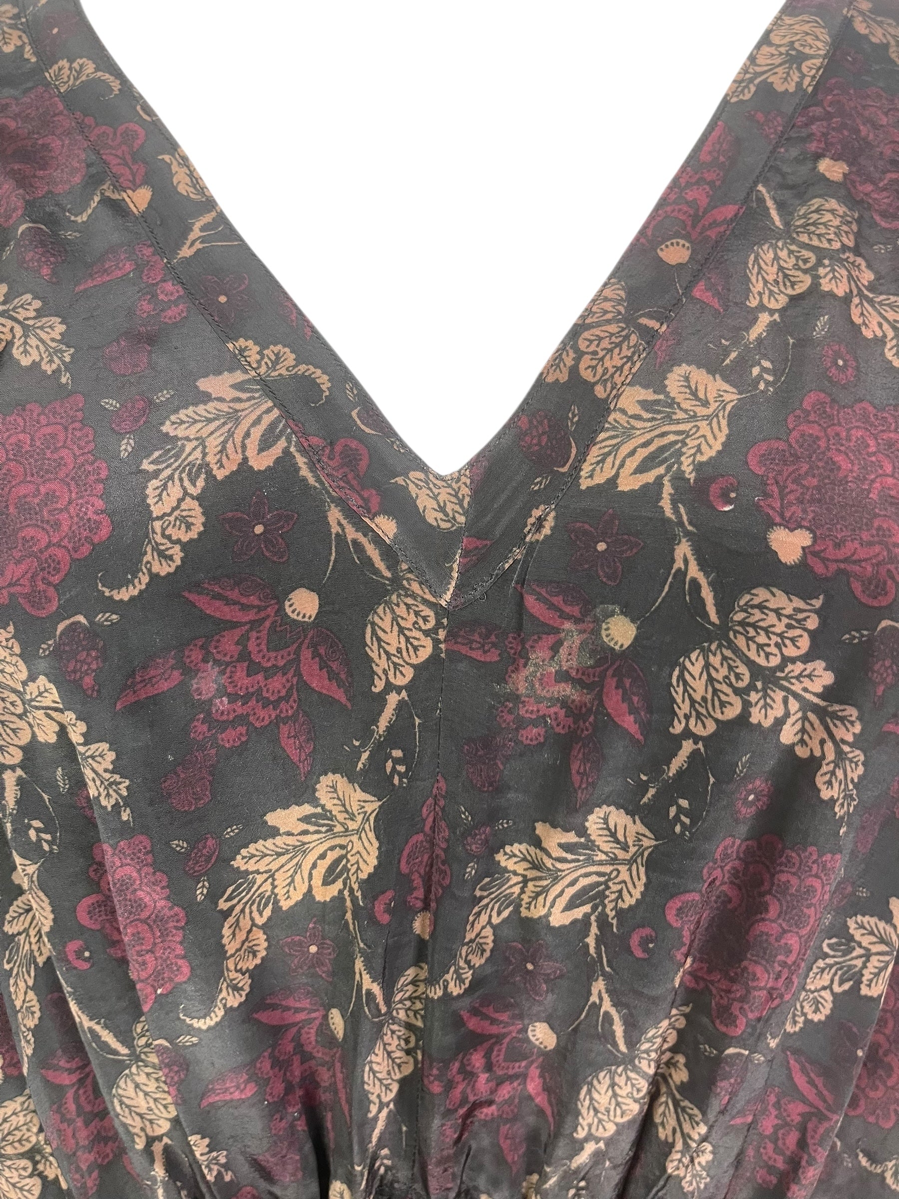 PRS8258 Avatar Pure Silk Maxi Kaftan by DECEMBER2025 – Handmade ethical Maxi Kaftan from sariKNOTsari using upcycled silk. Designed in Canada for travel and slow fashion, loved from Toronto to LA to Sydney.