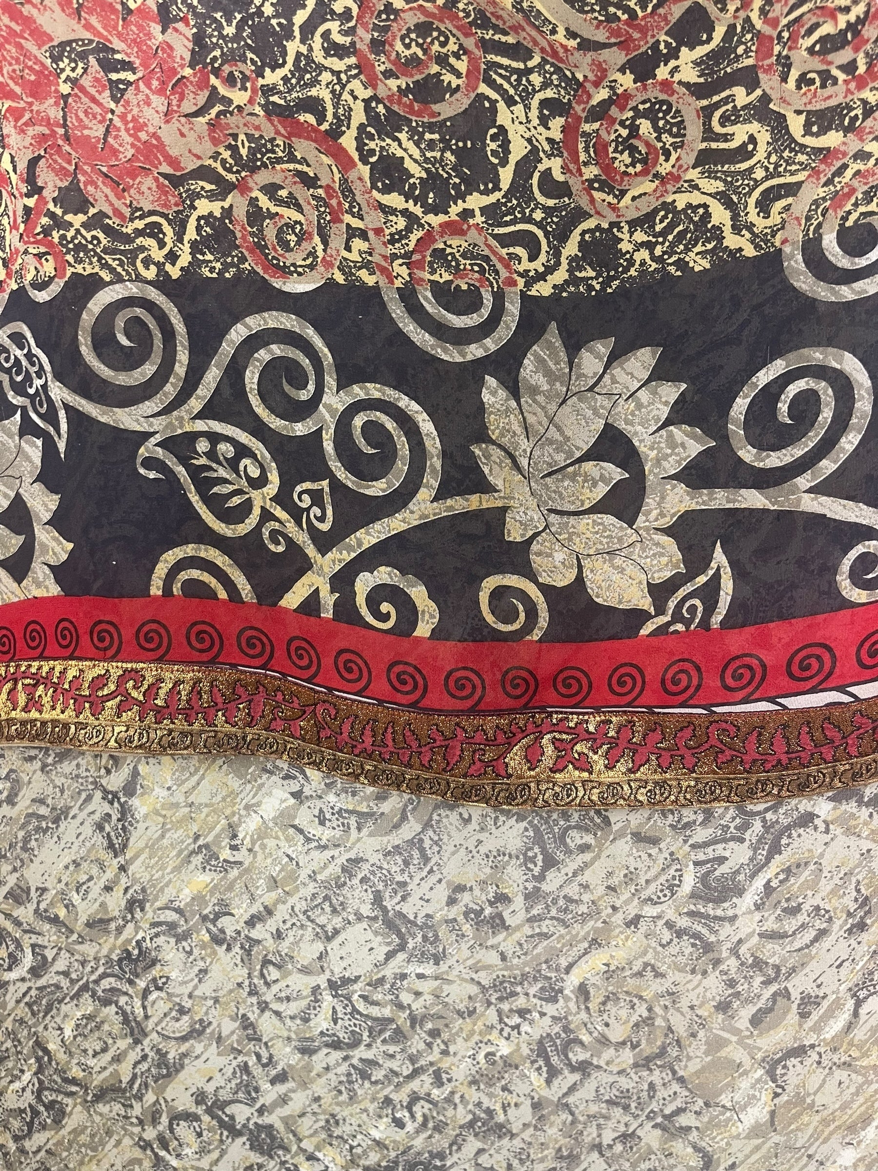 PREVIEW PRG8235 Sheer Avatar Pure Silk Hi Lo Top by DECEMBER2025 – Handmade ethical Hi Lo Top from sariKNOTsari using upcycled silk. Designed in Canada for travel and slow fashion, loved from Toronto to LA to Sydney.