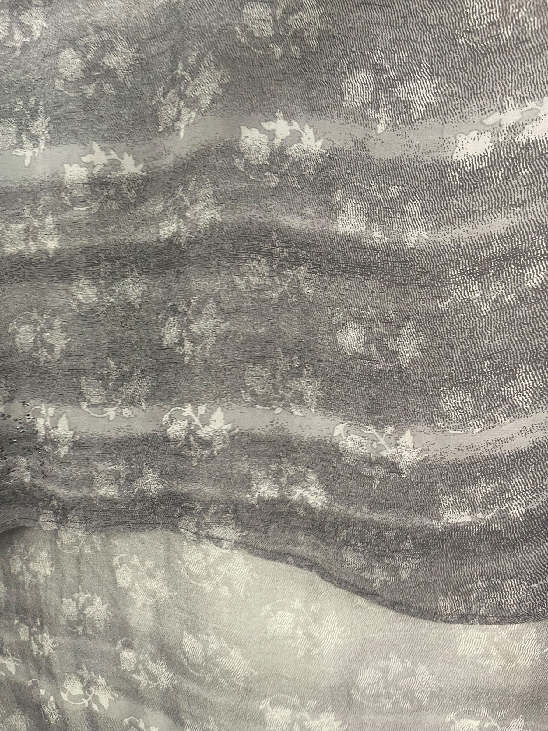 PREVIEW PRG8342 Sheer Avatar Pure Silk Hi Lo Top by DECEMBER2025 – Handmade ethical Hi Lo Top from sariKNOTsari using upcycled silk. Designed in Canada for travel and slow fashion, loved from Toronto to LA to Sydney.