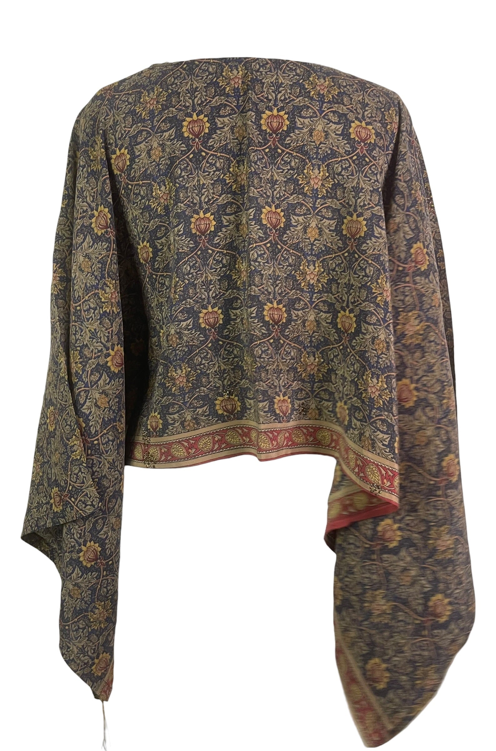 Releases Sunday August 9th at 8pm EST PRC9092  Avatar Pure Silk Kimono-Sleeved Top