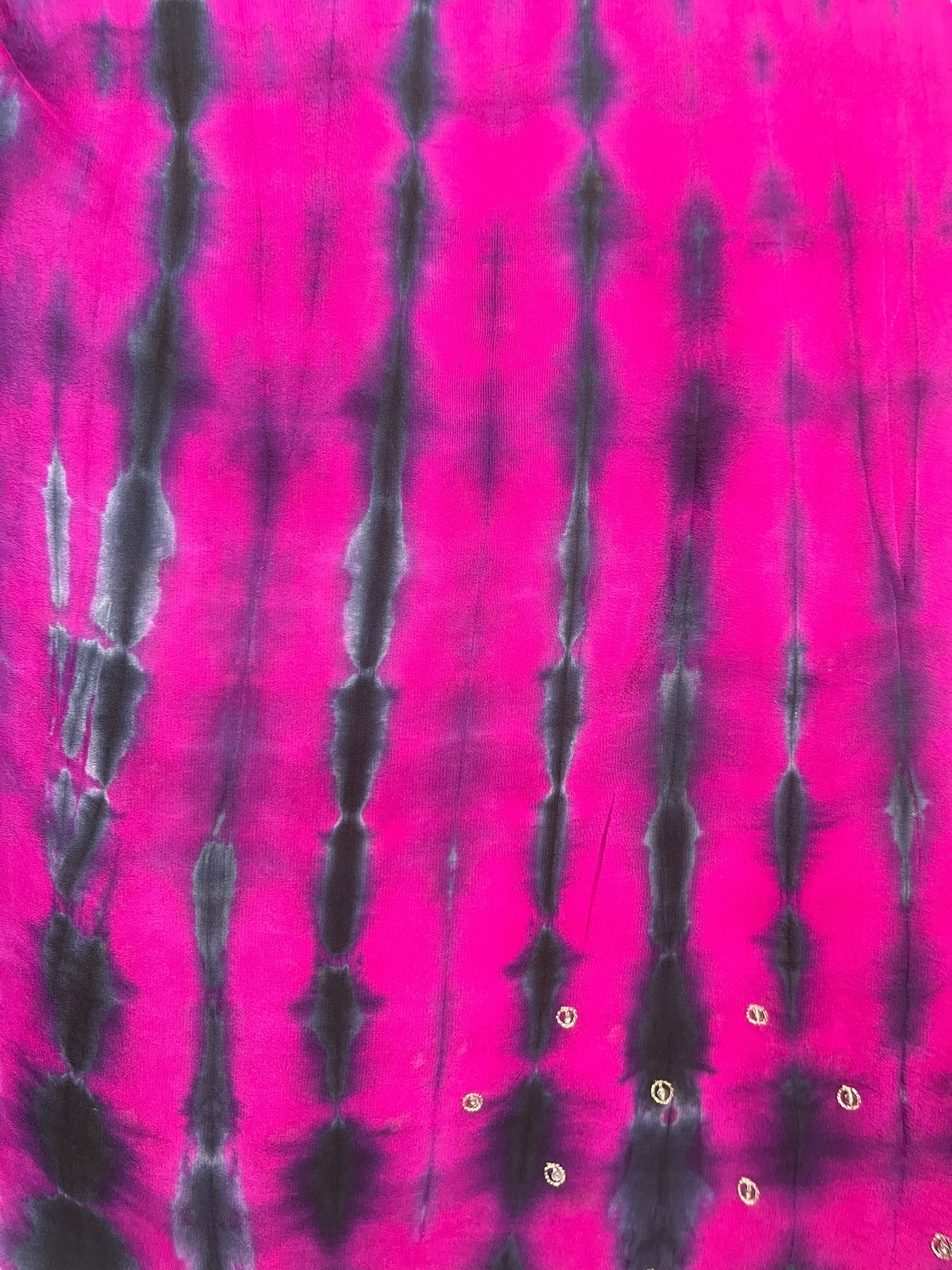 PREVIEW PRC8381 Avatar Reversible Pure Silk Jiva Jacket with Slits by DECEMBER2025 – Handmade ethical Jiva Jacket from sariKNOTsari using upcycled silk. Designed in Canada for travel and slow fashion, loved from Toronto to LA to Sydney.