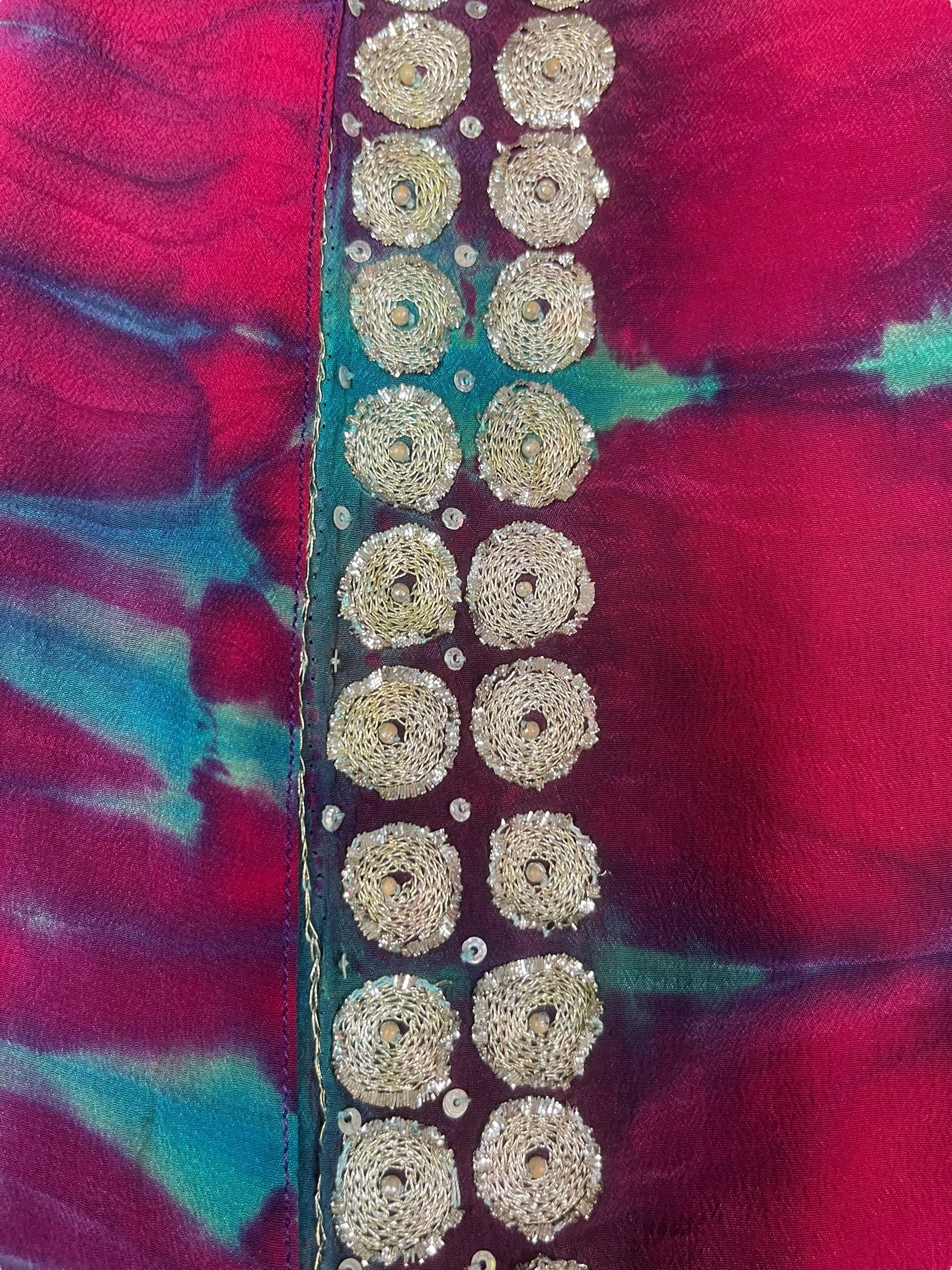 PREVIEW PRC8377 Avatar Reversible Pure Silk Jiva Jacket with Slits by DECEMBER2025 – Handmade ethical Jiva Jacket from sariKNOTsari using upcycled silk. Designed in Canada for travel and slow fashion, loved from Toronto to LA to Sydney.