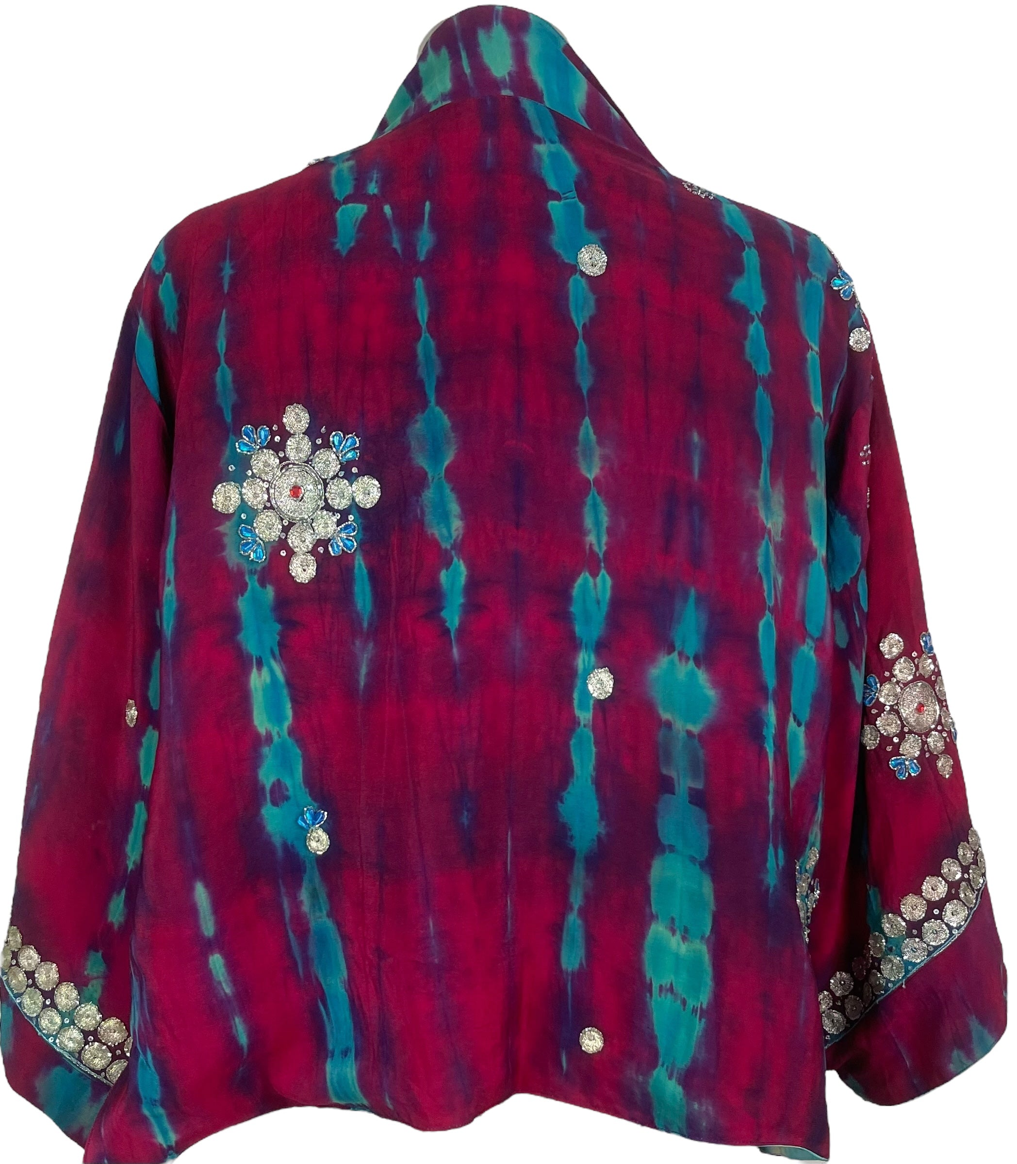 PREVIEW PRC8362 Avatar Reversible Pure Silk Jiva Jacket with Slits by DECEMBER2025 – Handmade ethical Jiva Jacket from sariKNOTsari using upcycled silk. Designed in Canada for travel and slow fashion, loved from Toronto to LA to Sydney.