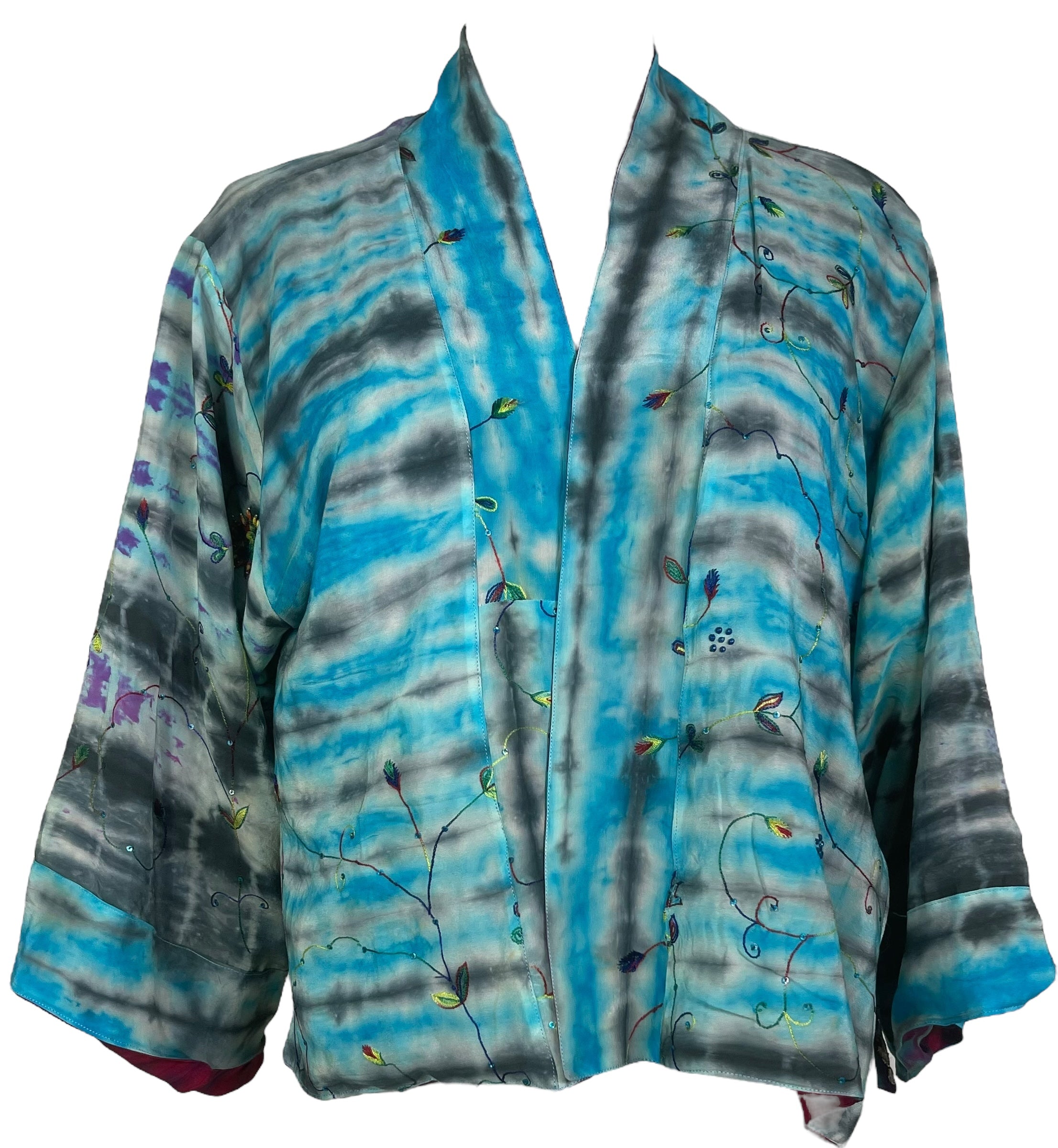 PREVIEW PRC8362 Avatar Reversible Pure Silk Jiva Jacket with Slits by DECEMBER2025 – Handmade ethical Jiva Jacket from sariKNOTsari using upcycled silk. Designed in Canada for travel and slow fashion, loved from Toronto to LA to Sydney.