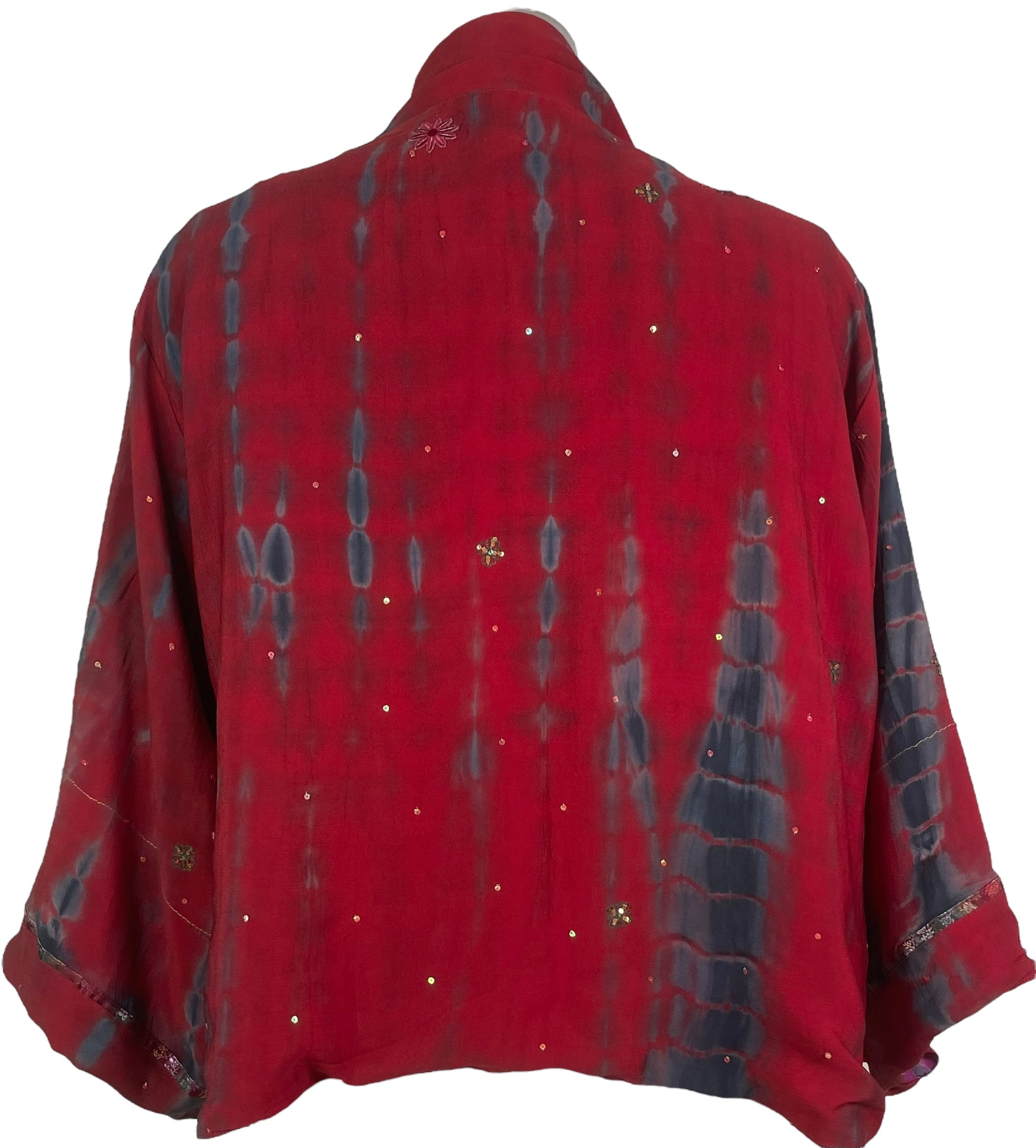 PREVIEW PRC8374 Avatar Reversible Pure Silk Jiva Jacket with Slits by DECEMBER2025 – Handmade ethical Jiva Jacket from sariKNOTsari using upcycled silk. Designed in Canada for travel and slow fashion, loved from Toronto to LA to Sydney.
