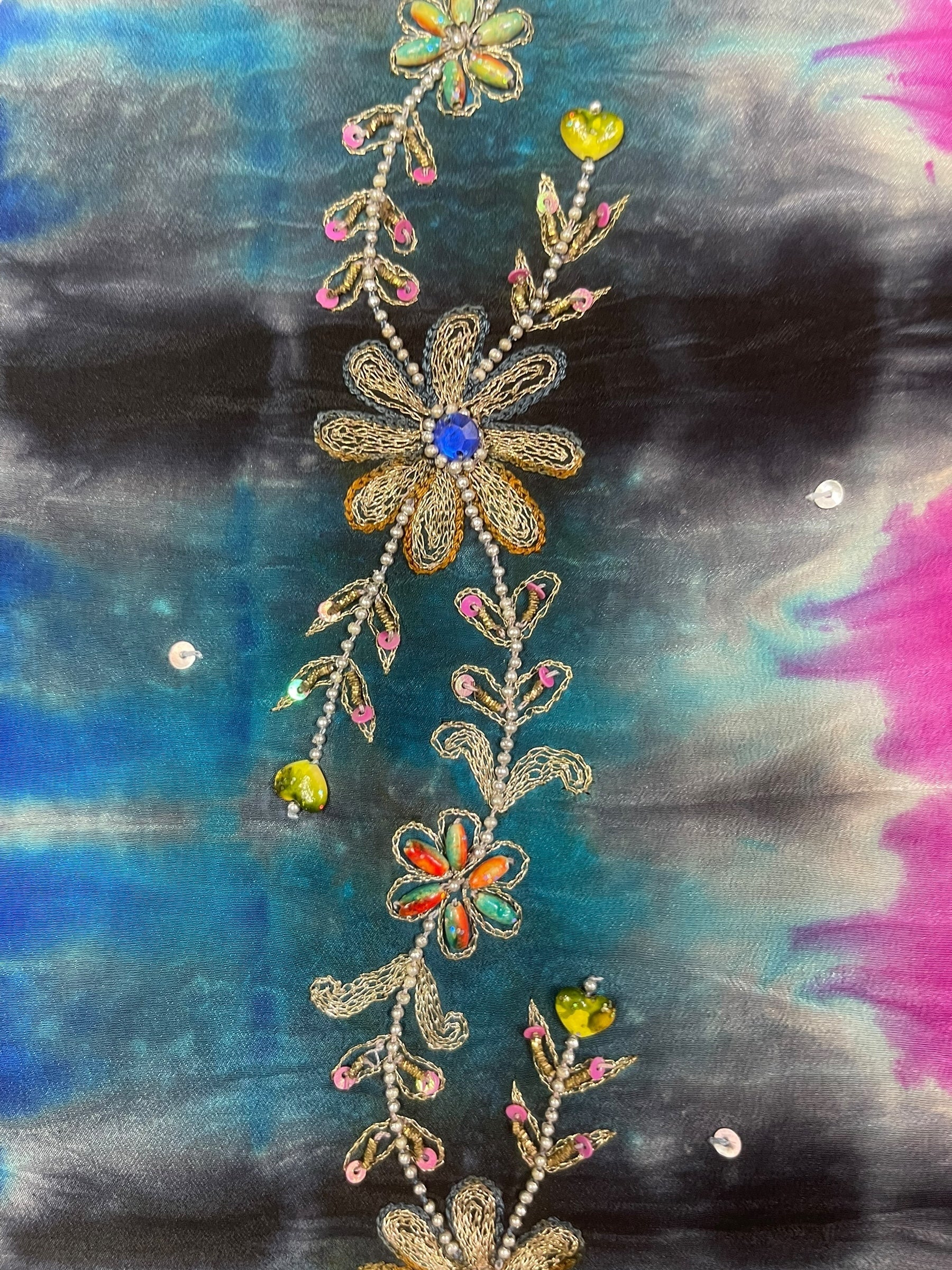 PREVIEW PRC8374 Avatar Reversible Pure Silk Jiva Jacket with Slits by DECEMBER2025 – Handmade ethical Jiva Jacket from sariKNOTsari using upcycled silk. Designed in Canada for travel and slow fashion, loved from Toronto to LA to Sydney.