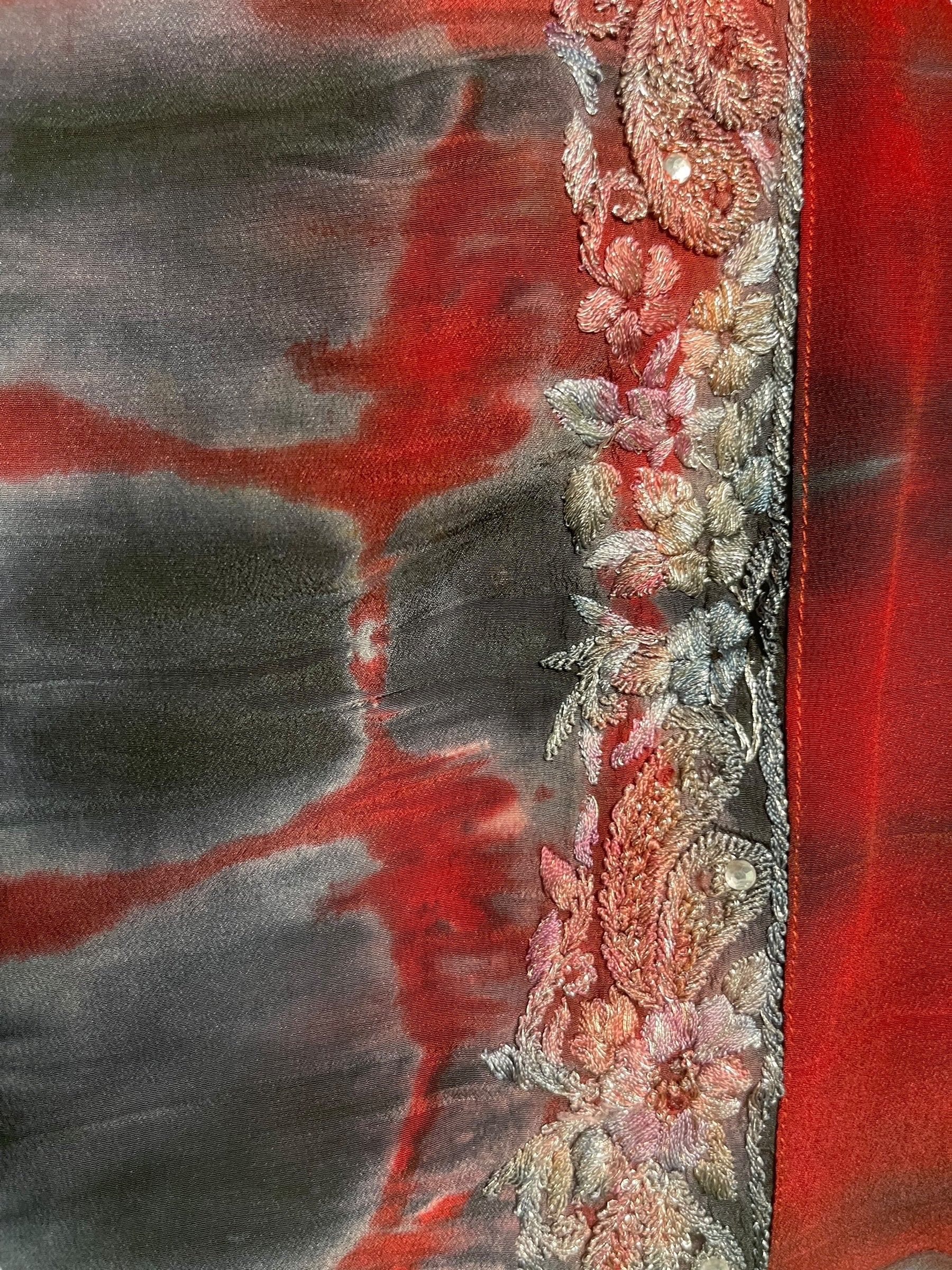 PREVIEW PRC8361 Avatar Reversible Pure Silk Jiva Jacket with Slits by DECEMBER2025 – Handmade ethical Jiva Jacket from sariKNOTsari using upcycled silk. Designed in Canada for travel and slow fashion, loved from Toronto to LA to Sydney.