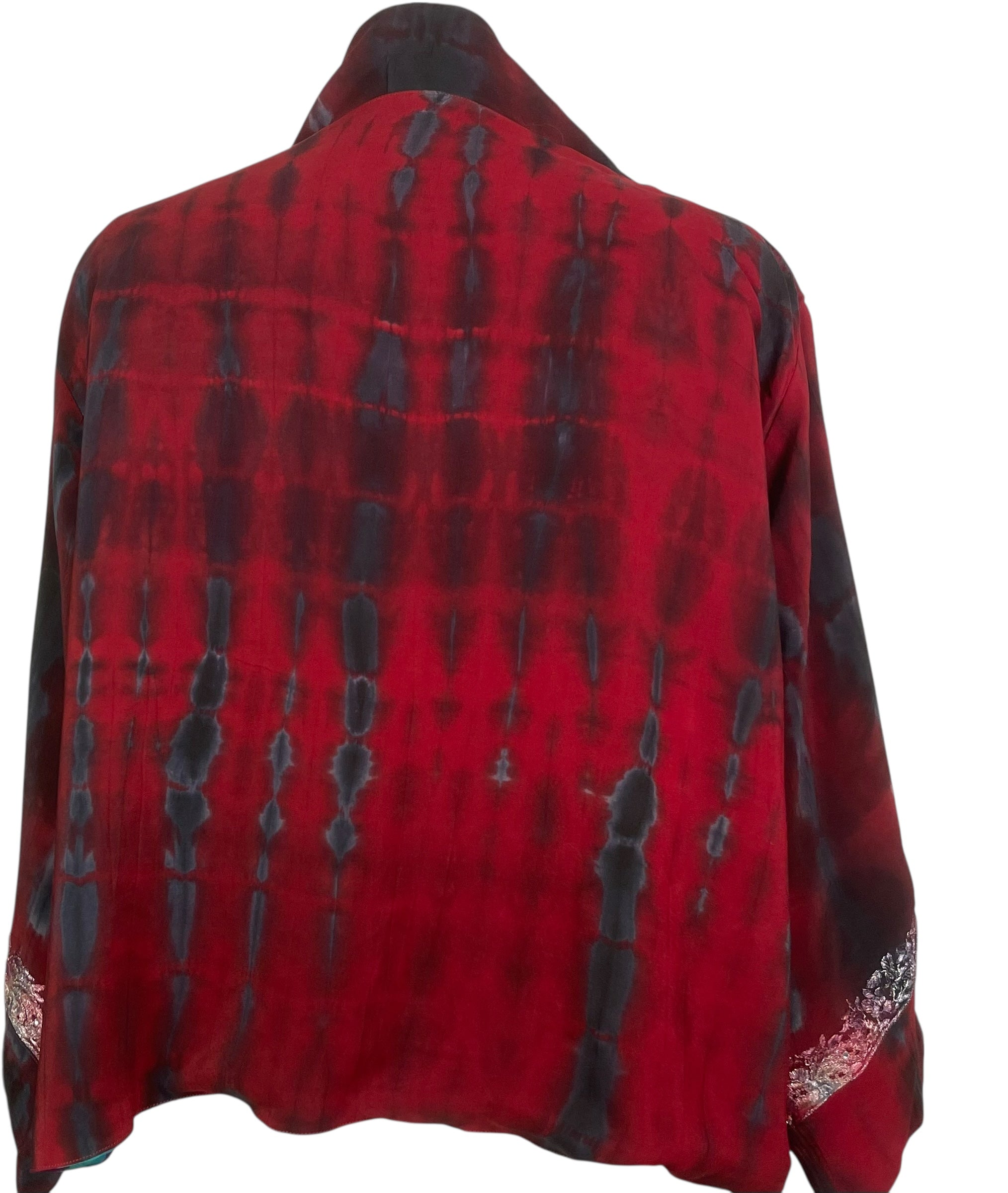 PREVIEW PRC8361 Avatar Reversible Pure Silk Jiva Jacket with Slits by DECEMBER2025 – Handmade ethical Jiva Jacket from sariKNOTsari using upcycled silk. Designed in Canada for travel and slow fashion, loved from Toronto to LA to Sydney.