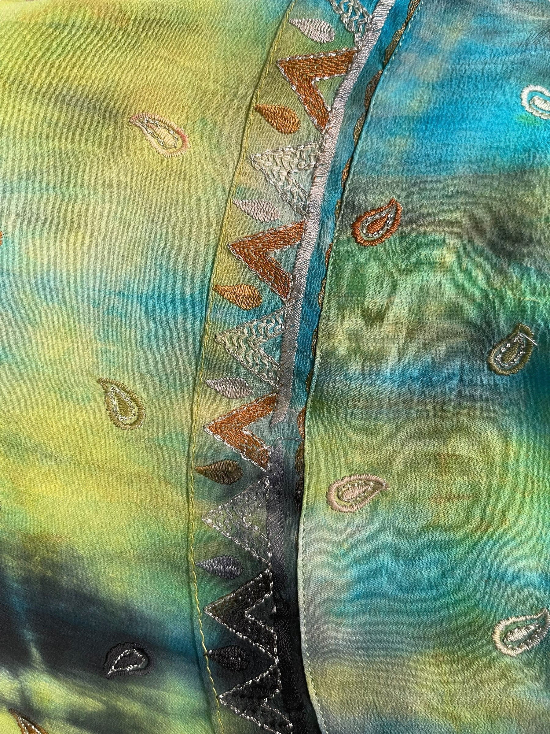 PRC8375 Avatar Reversible Pure Silk Jiva Jacket with Slits