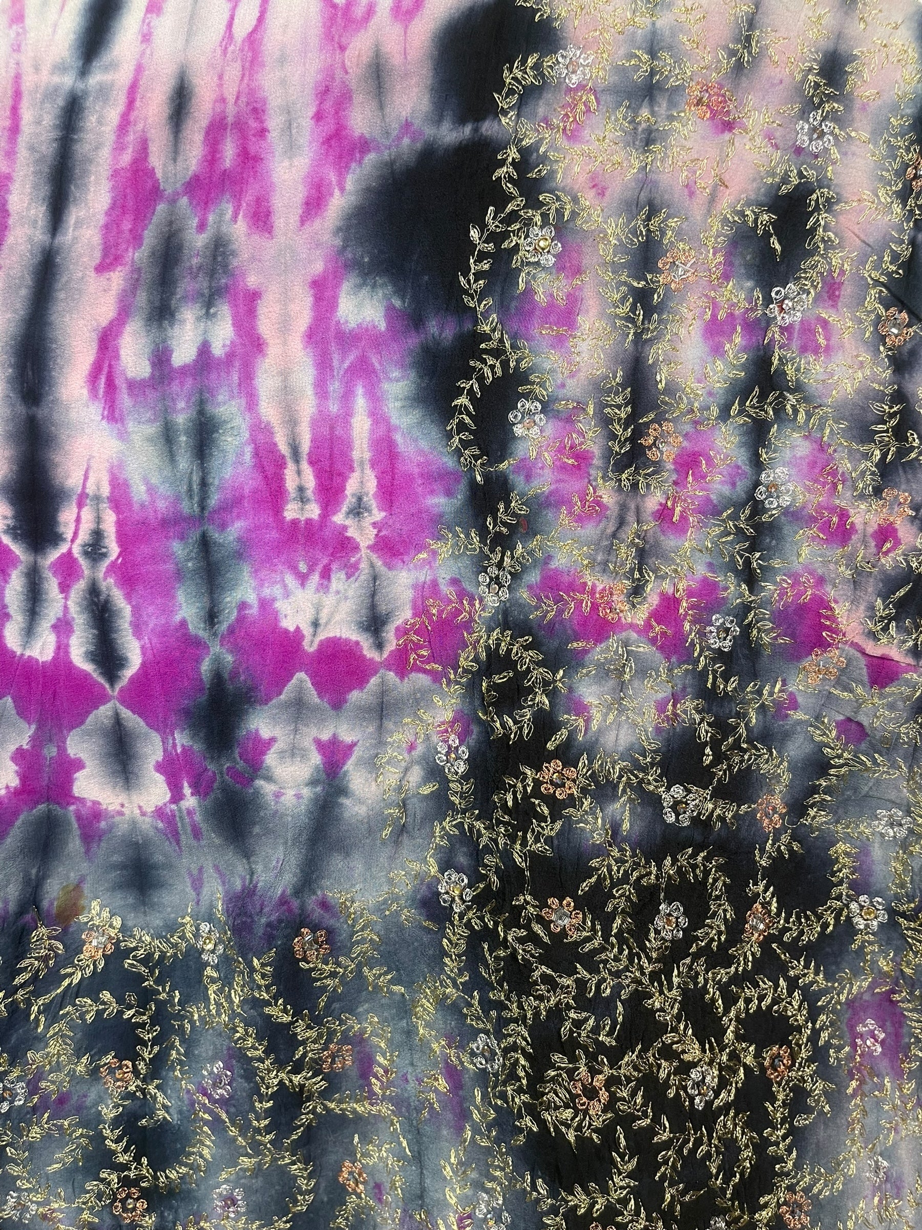 PREVIEW PRC8368 Avatar Reversible Pure Silk Jiva Jacket with Slits by DECEMBER2025 – Handmade ethical Jiva Jacket from sariKNOTsari using upcycled silk. Designed in Canada for travel and slow fashion, loved from Toronto to LA to Sydney.