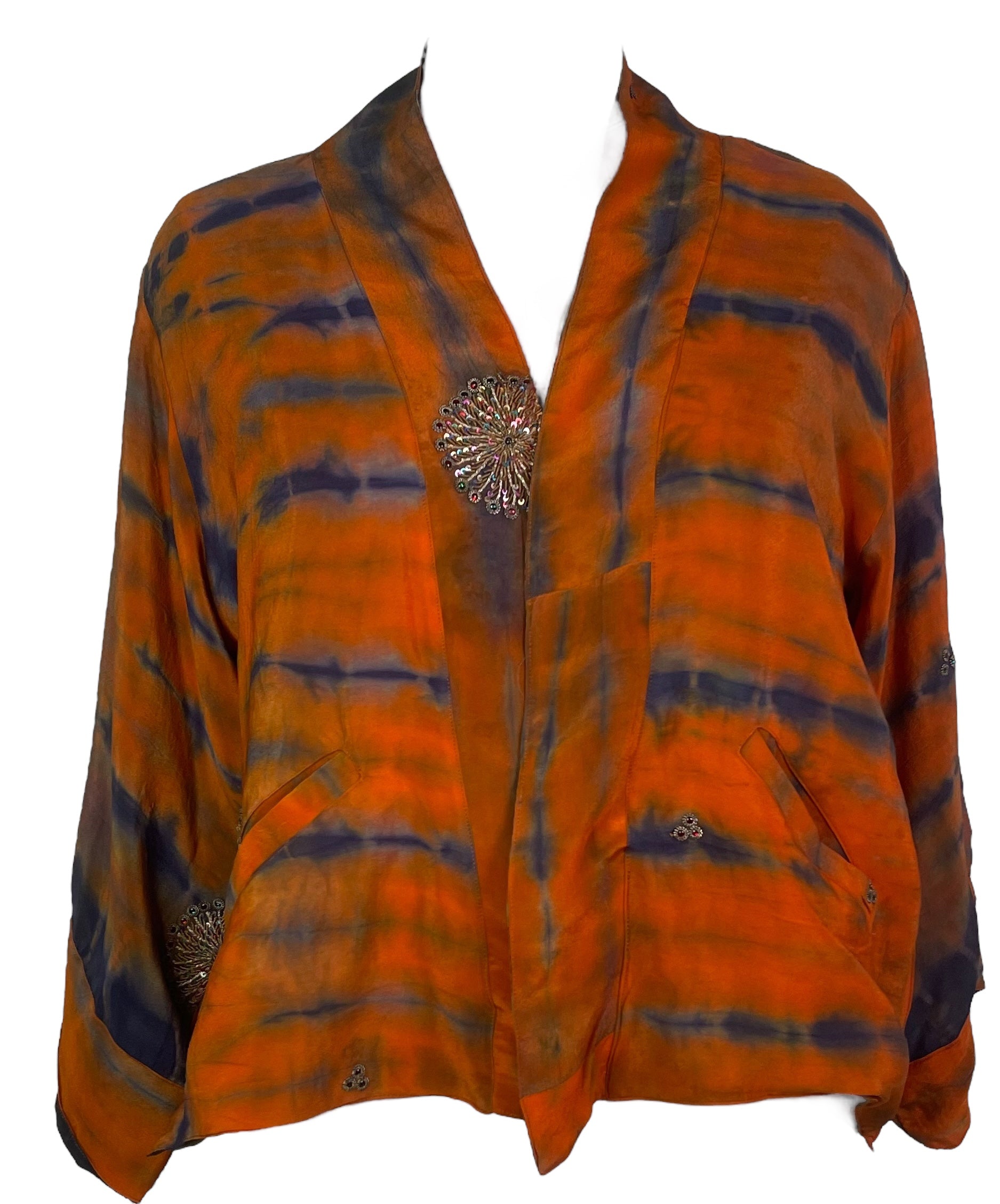 PREVIEW PRC8383 Avatar Reversible Pure Silk Jiva Jacket with Slits by DECEMBER2025 – Handmade ethical Jiva Jacket from sariKNOTsari using upcycled silk. Designed in Canada for travel and slow fashion, loved from Toronto to LA to Sydney.