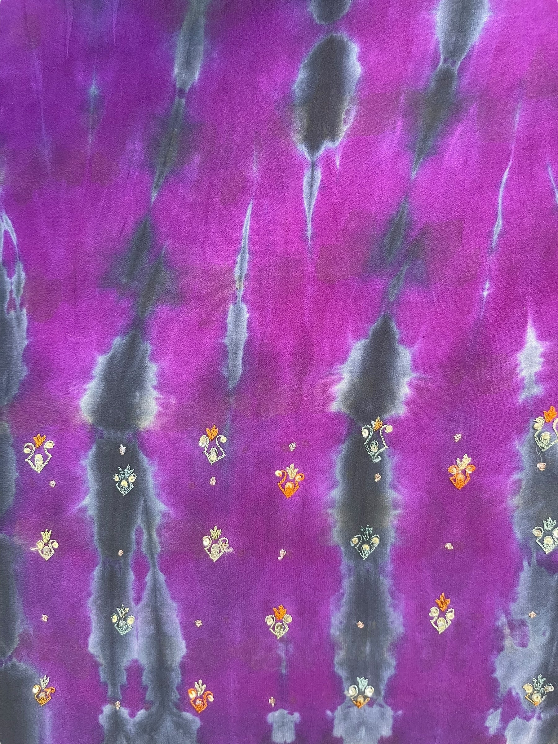 PREVIEW PRC7919 Avatar Reversible Pure Silk Jiva Jacket with Slits by DECEMBER2025 – Handmade ethical Jiva Jacket from sariKNOTsari using upcycled silk. Designed in Canada for travel and slow fashion, loved from Toronto to LA to Sydney.