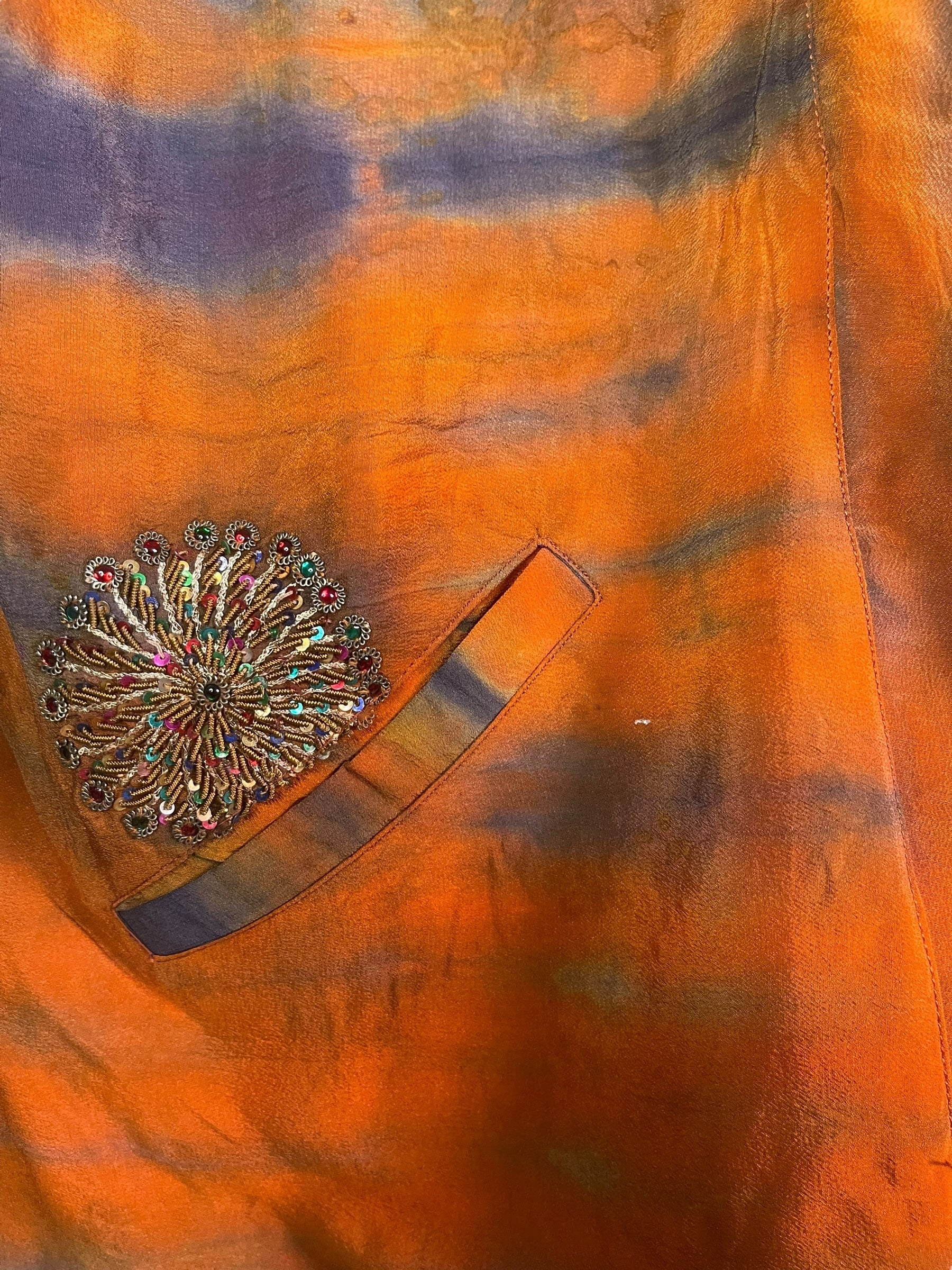PREVIEW PRC8380 Wabi Sabi Reversible Pure Silk Jiva Jacket with Slits by DECEMBER2025 – Handmade ethical Jiva Jacket from sariKNOTsari using upcycled silk. Designed in Canada for travel and slow fashion, loved from Toronto to LA to Sydney.