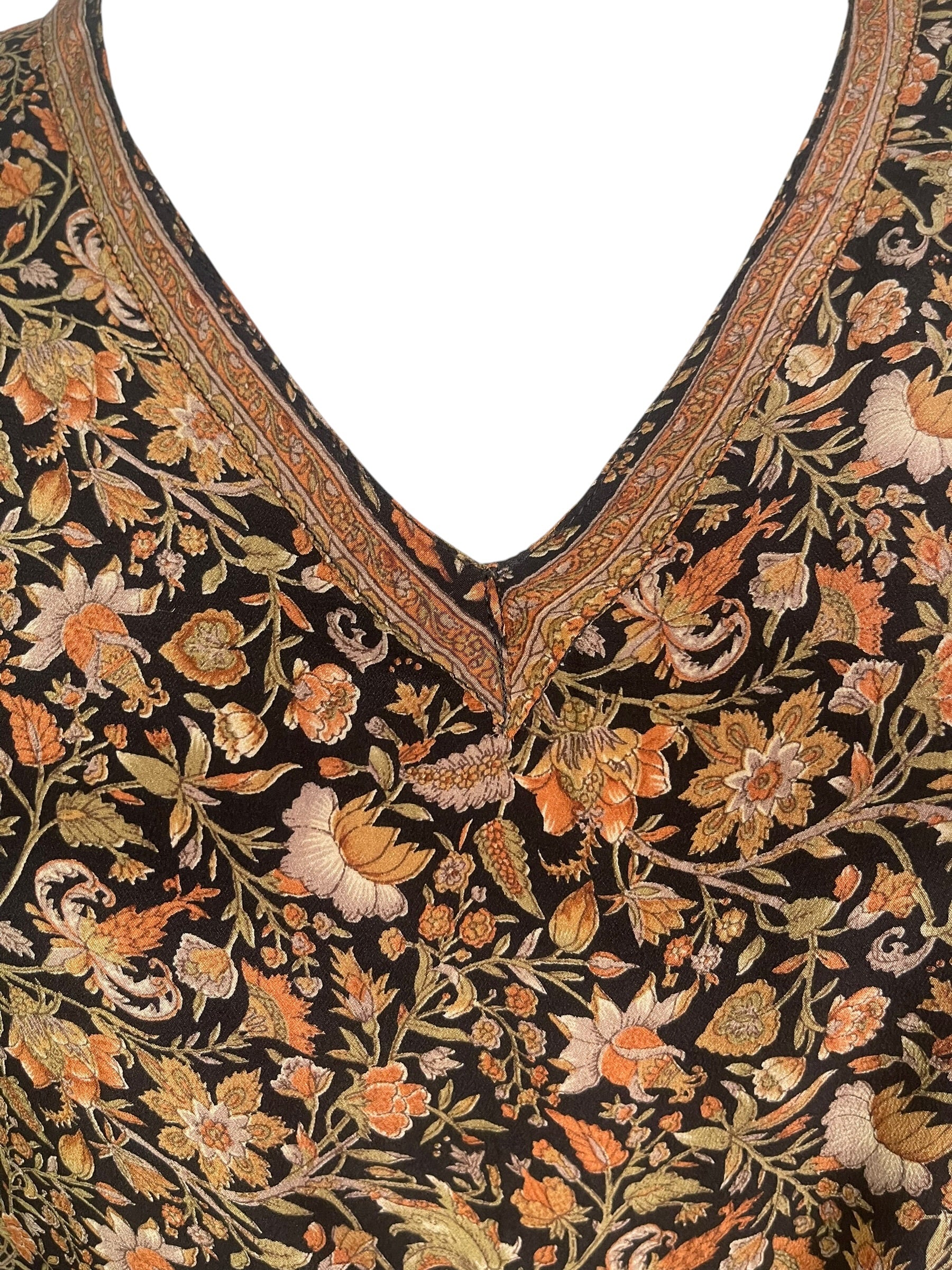 Releases Sunday August 9th at 8pm EST PRC9155 Avatar Pure Silk Long Tunic with Side Ties