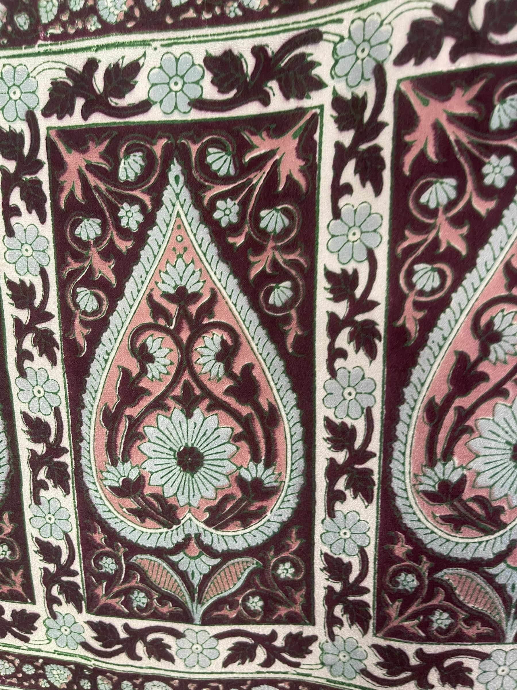 PREVIEW PRC8542  Avatar Pure Silk Midi Length Kaftan