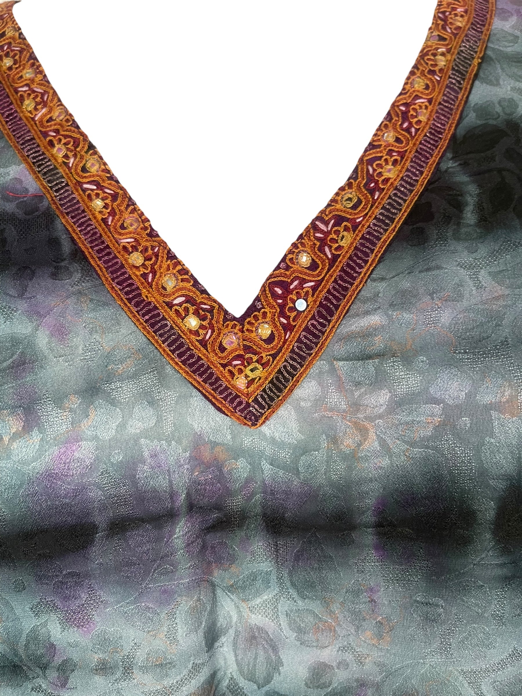 PREVIEW PRC8247  Avatar Pure Silk Midi Length Kaftan